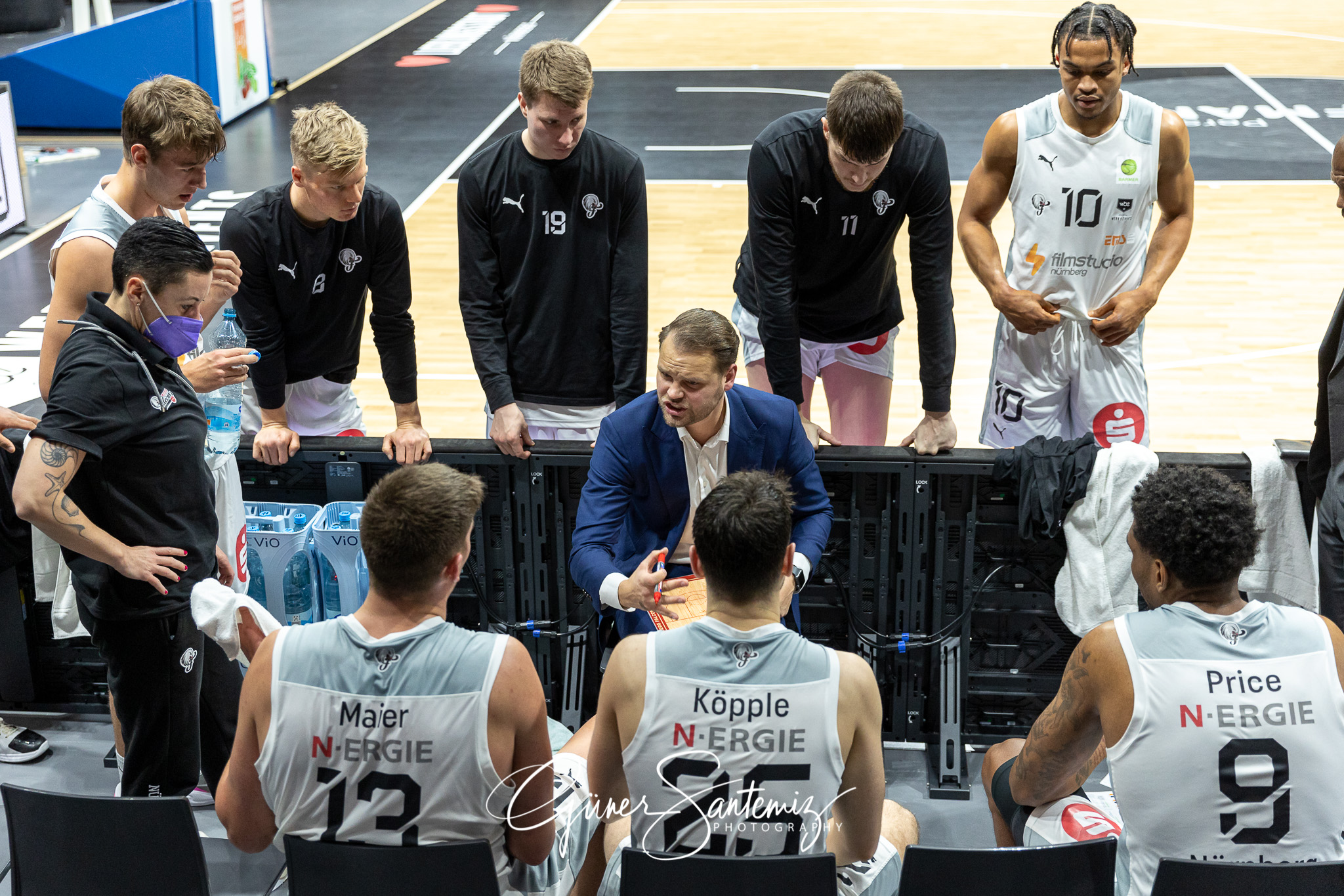 Nuernberg Falcons BC vs. VfL Kirchheim Knights - Basketball - 2.