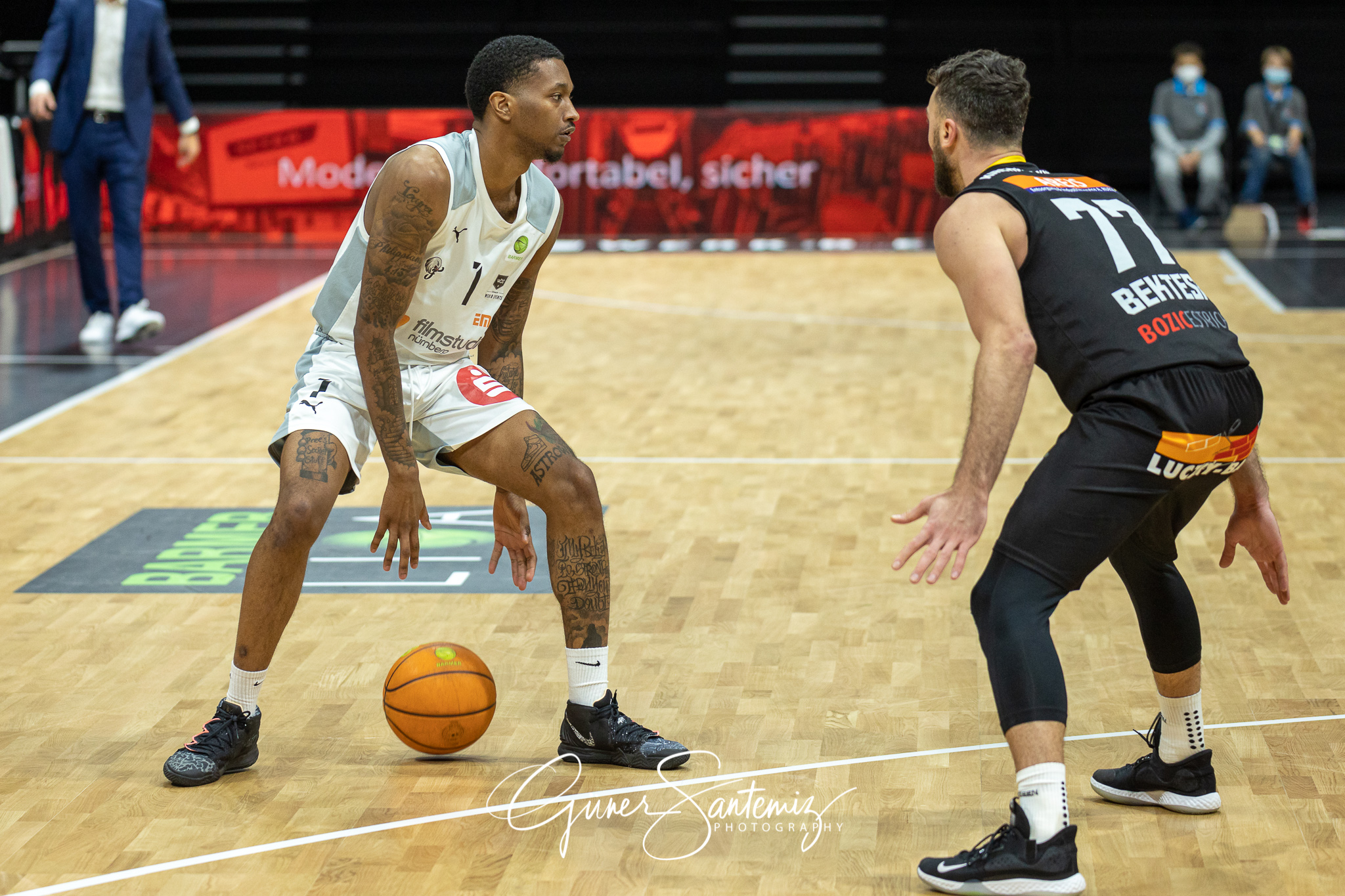 Nuernberg Falcons BC vs. VfL Kirchheim Knights - Basketball - 2.