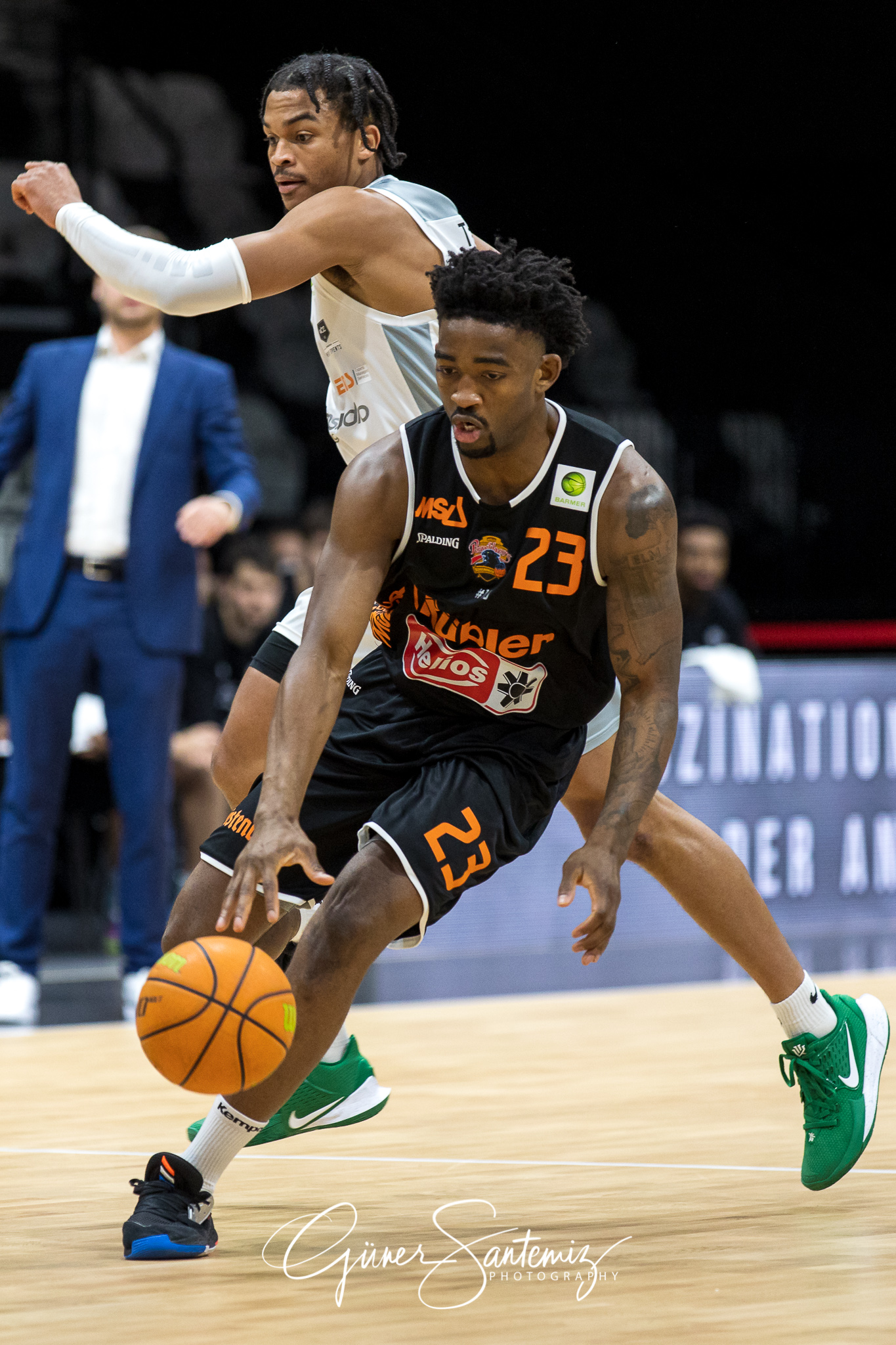 Nuernberg Falcons BC vs. wiha Panthers Schwenningen - Basketball