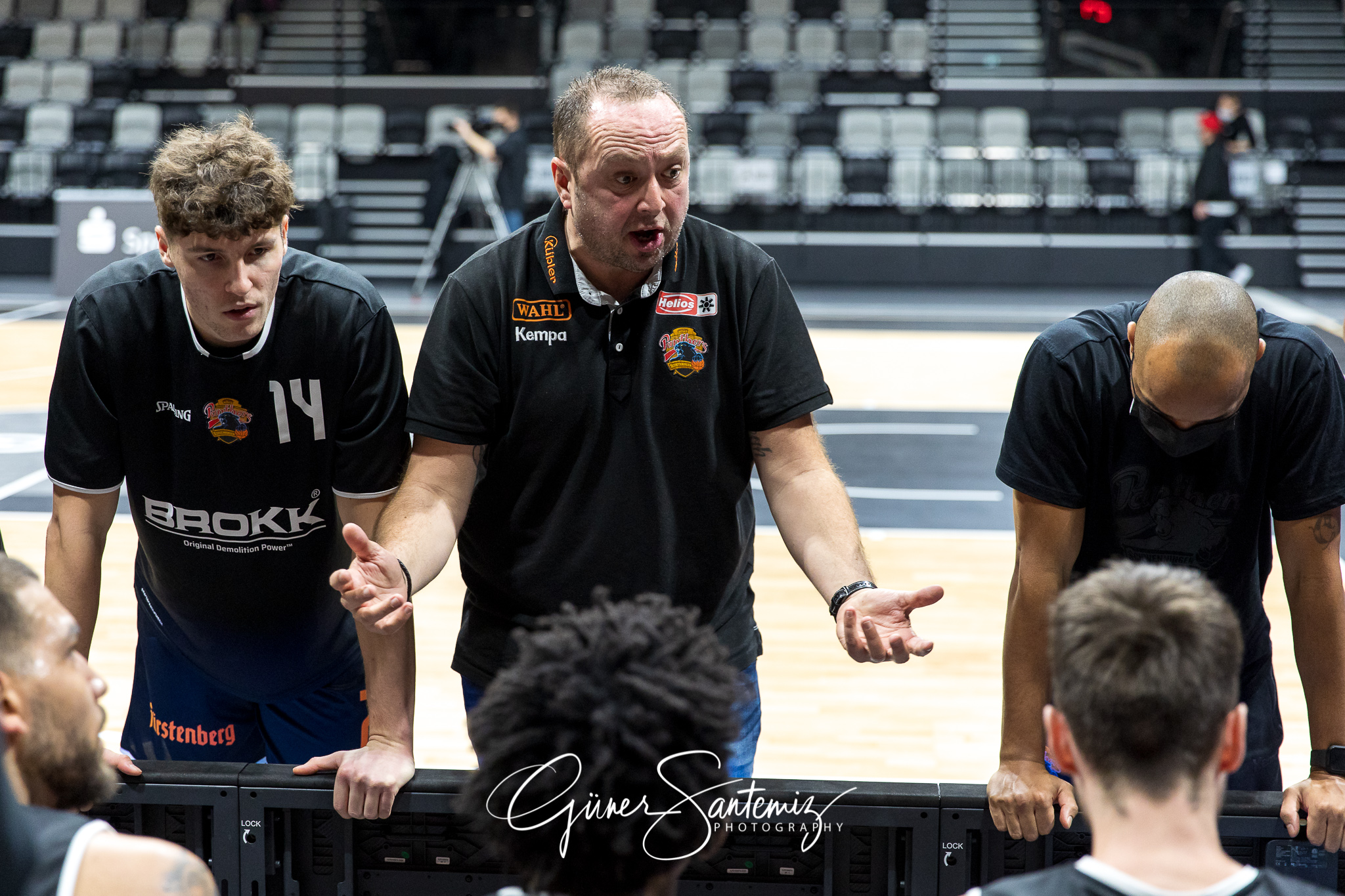 Nuernberg Falcons BC vs. wiha Panthers Schwenningen - Basketball