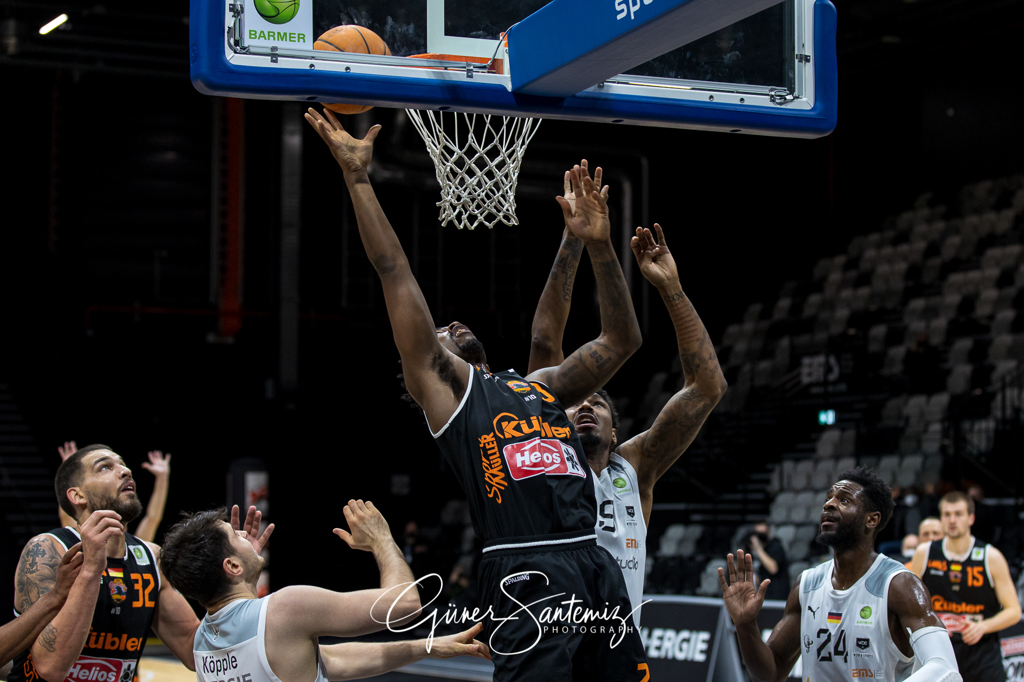 Nuernberg Falcons BC vs. wiha Panthers Schwenningen - Basketball