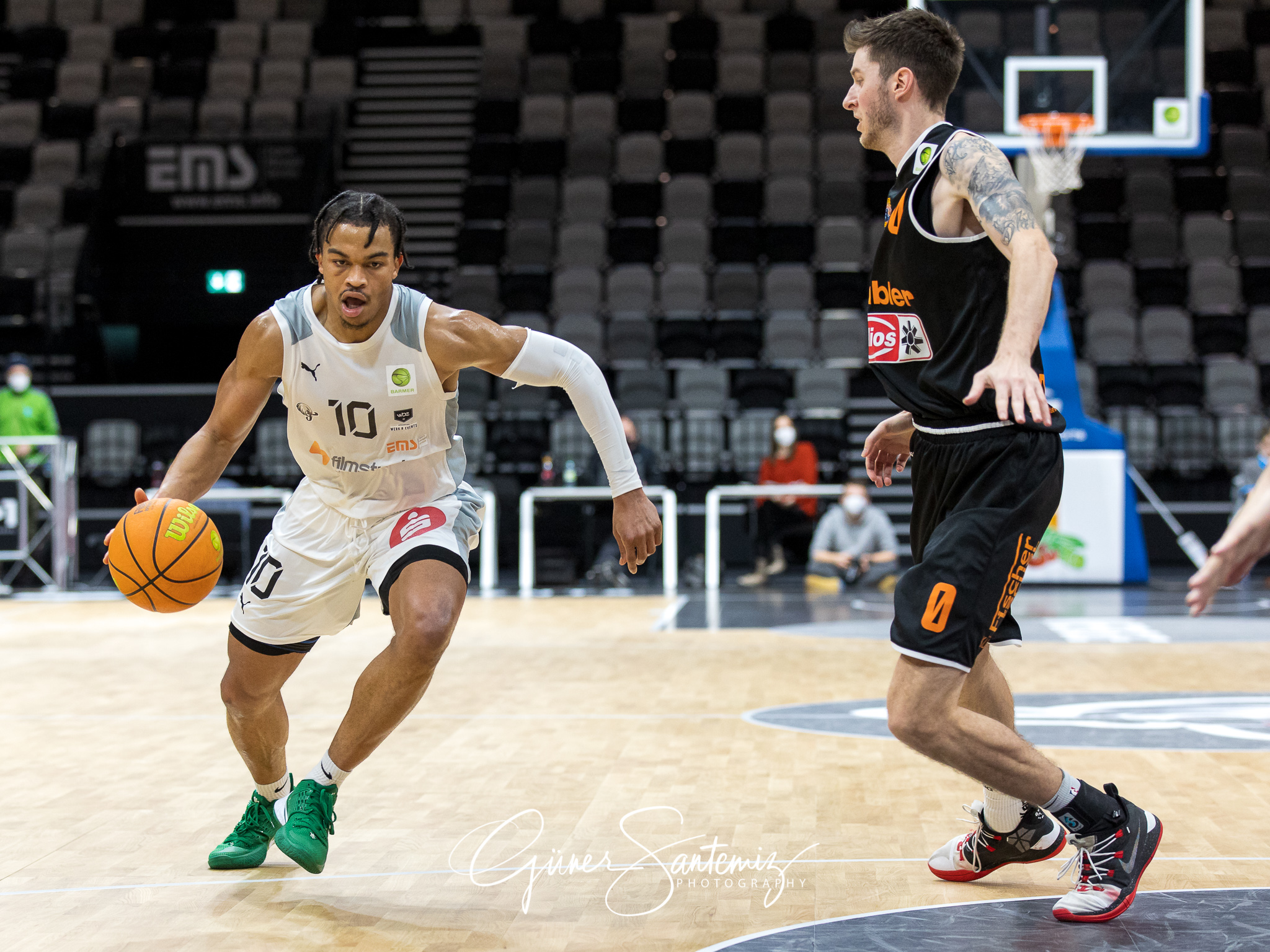 Nuernberg Falcons BC vs. wiha Panthers Schwenningen - Basketball