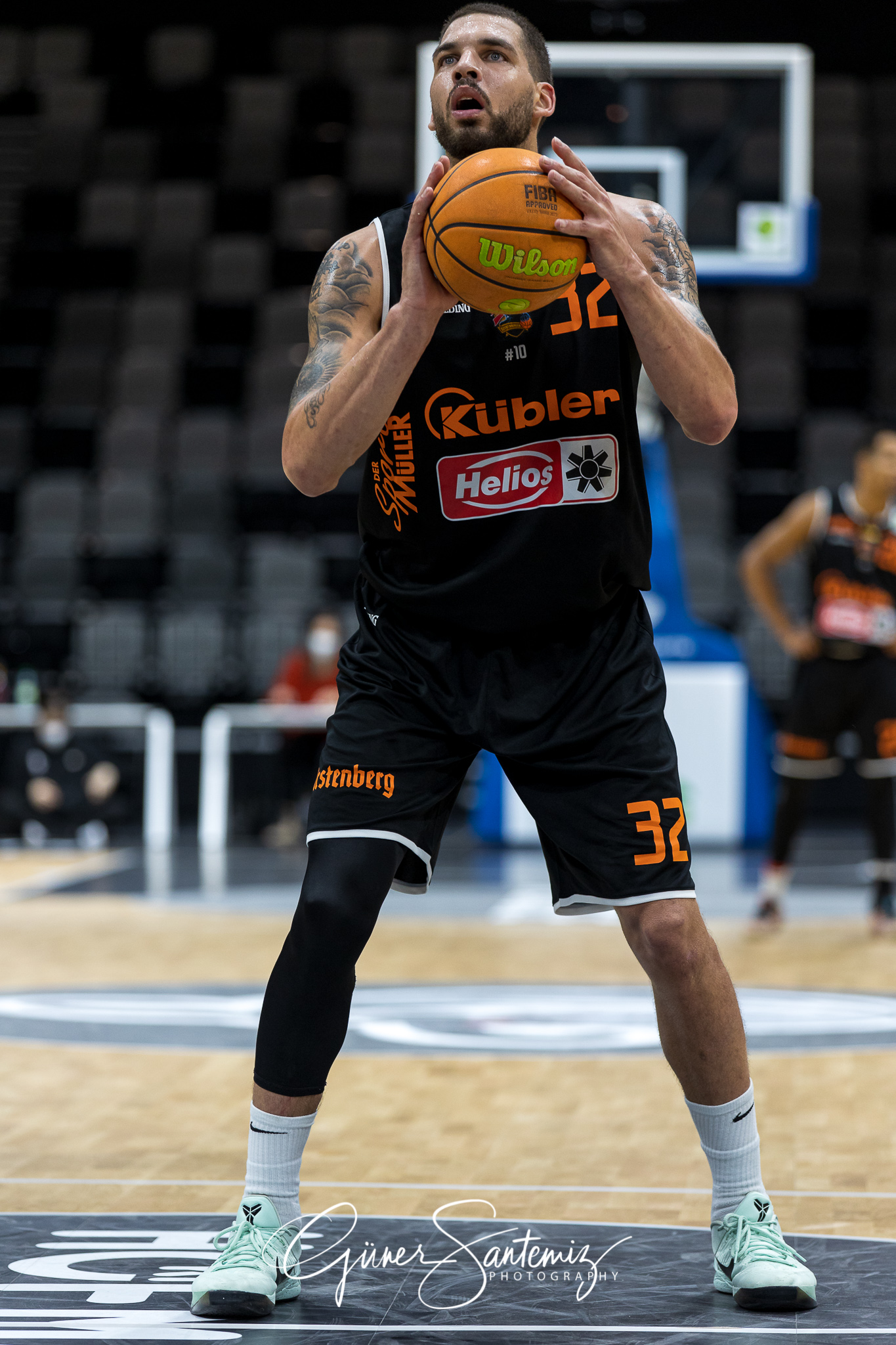 Nuernberg Falcons BC vs. wiha Panthers Schwenningen - Basketball