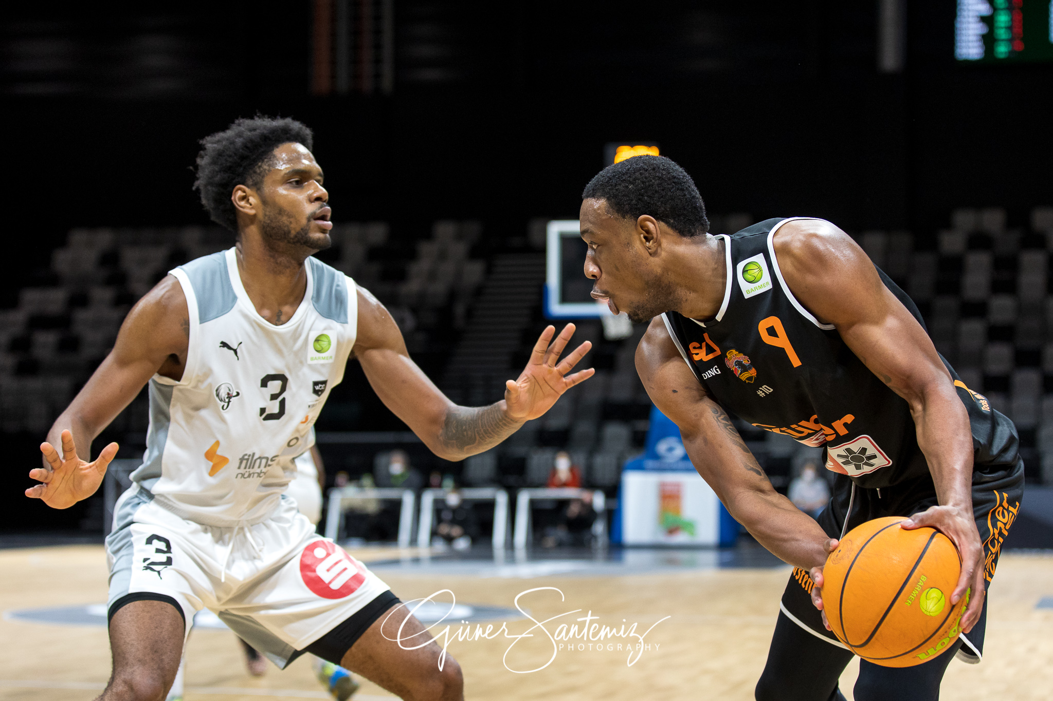 Nuernberg Falcons BC vs. wiha Panthers Schwenningen - Basketball