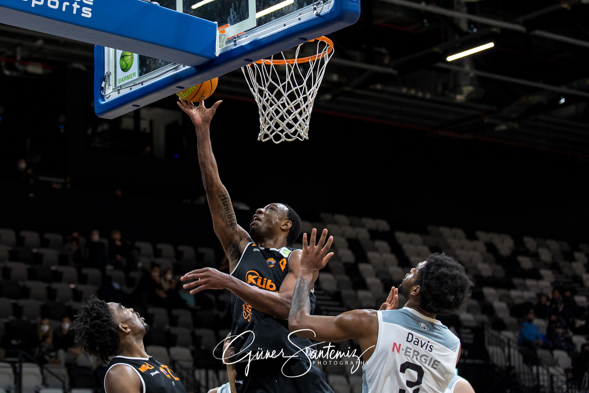 Nuernberg Falcons BC vs. wiha Panthers Schwenningen - Basketball