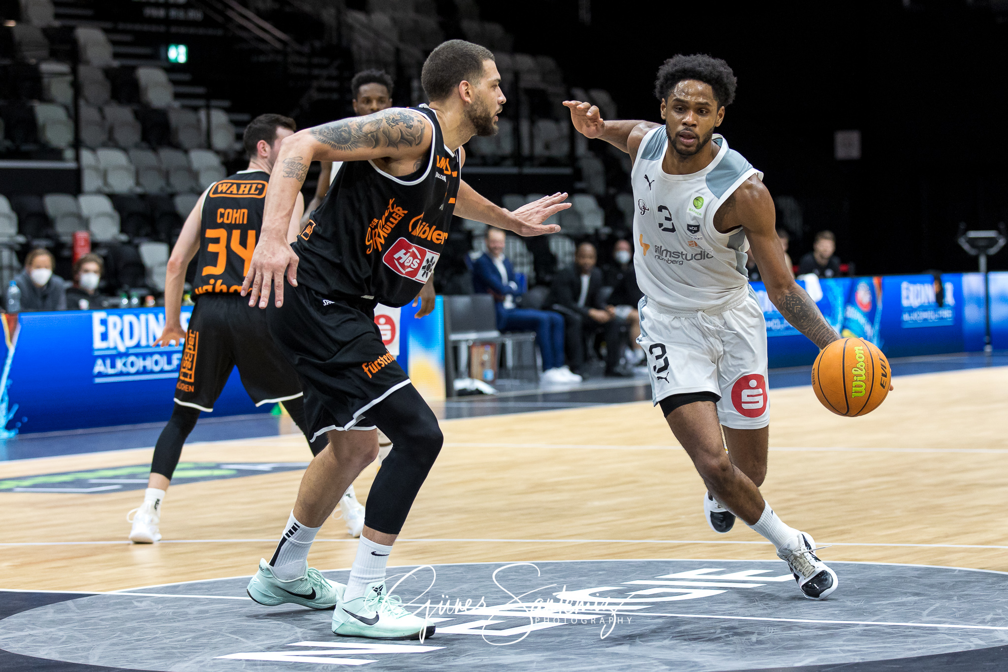 Nuernberg Falcons BC vs. wiha Panthers Schwenningen - Basketball