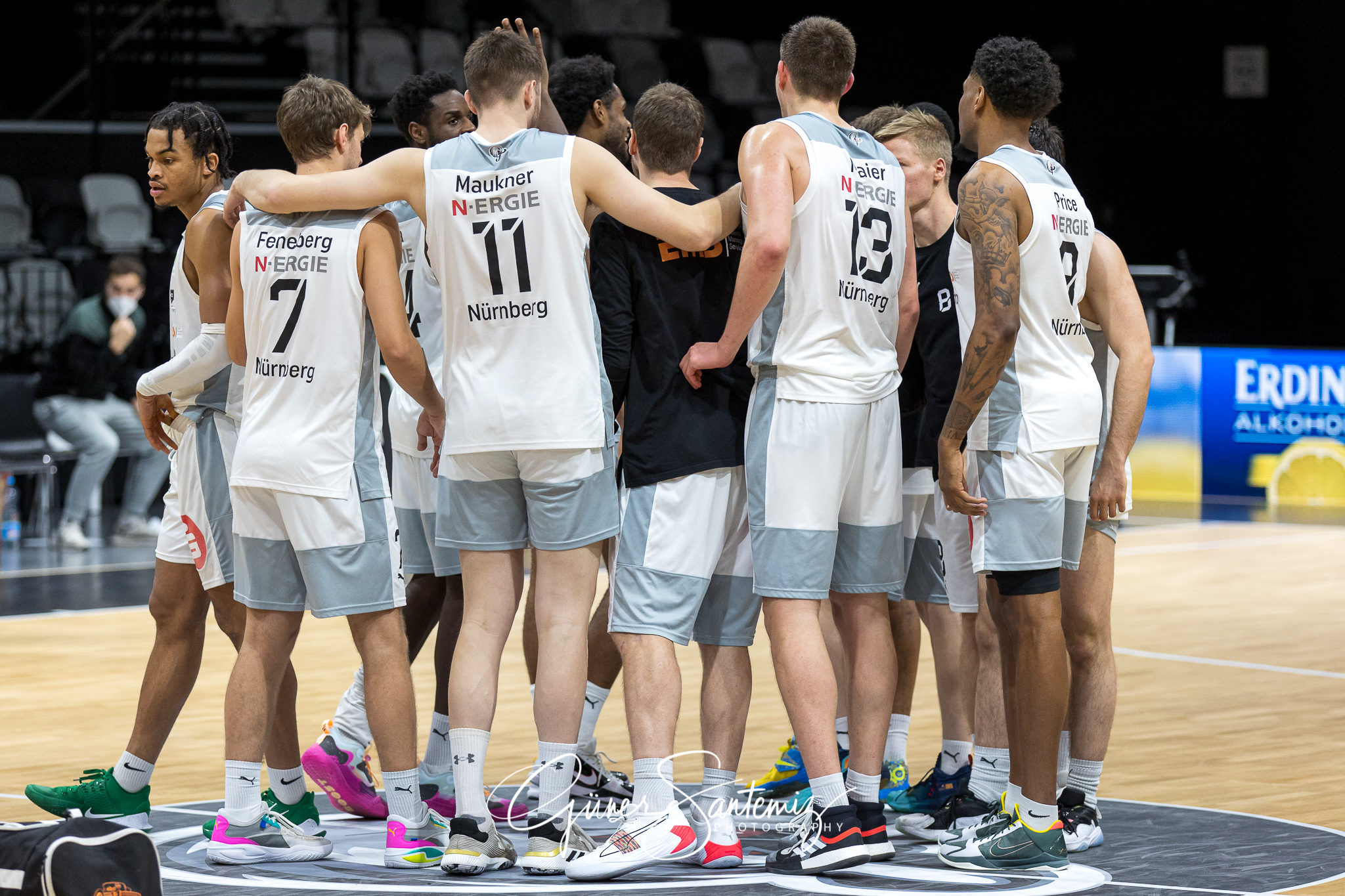 Nuernberg Falcons BC vs. wiha Panthers Schwenningen - Basketball