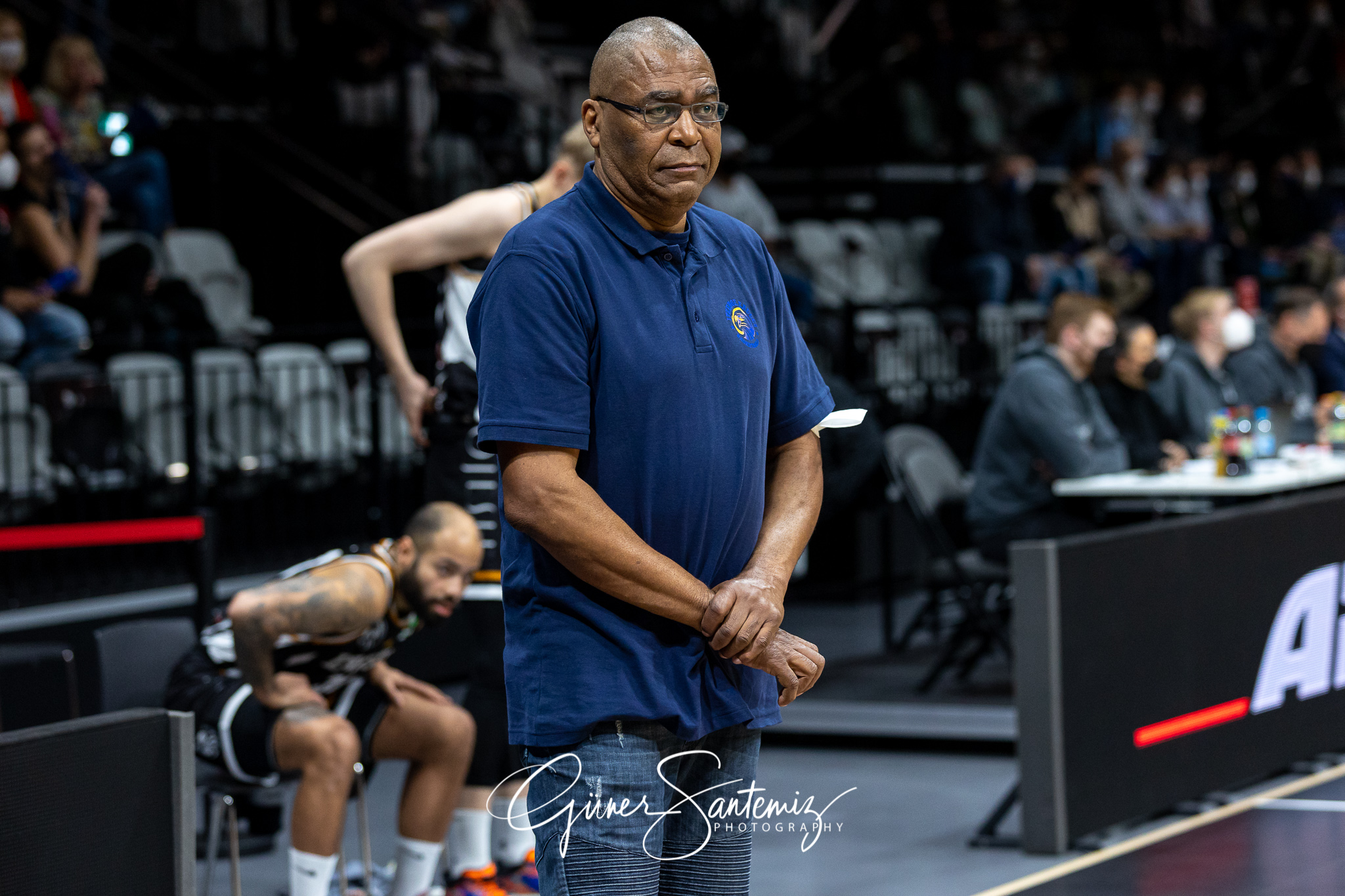 Nuernberg Falcons BC vs. Itzehoe Eagles - Basketball - 2. Bundes