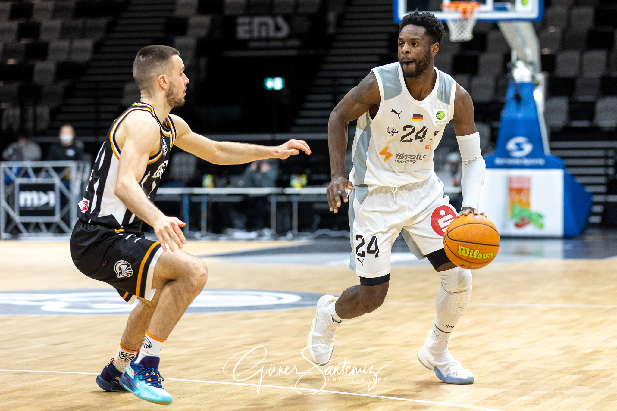 Nuernberg Falcons BC vs. Itzehoe Eagles - Basketball - 2. Bundes