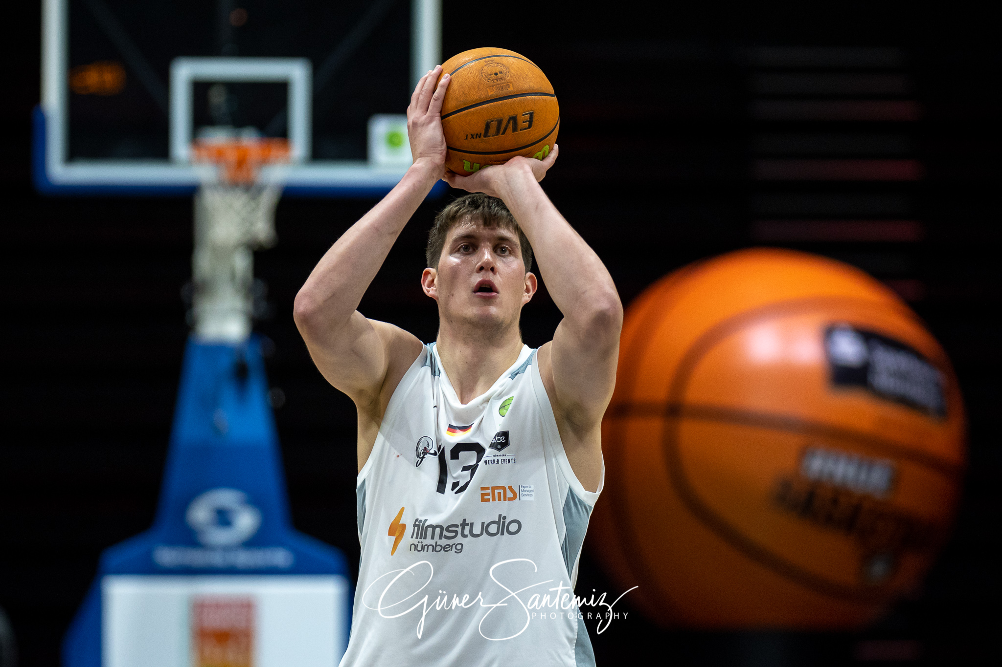 Nuernberg Falcons BC vs. Itzehoe Eagles - Basketball - 2. Bundes