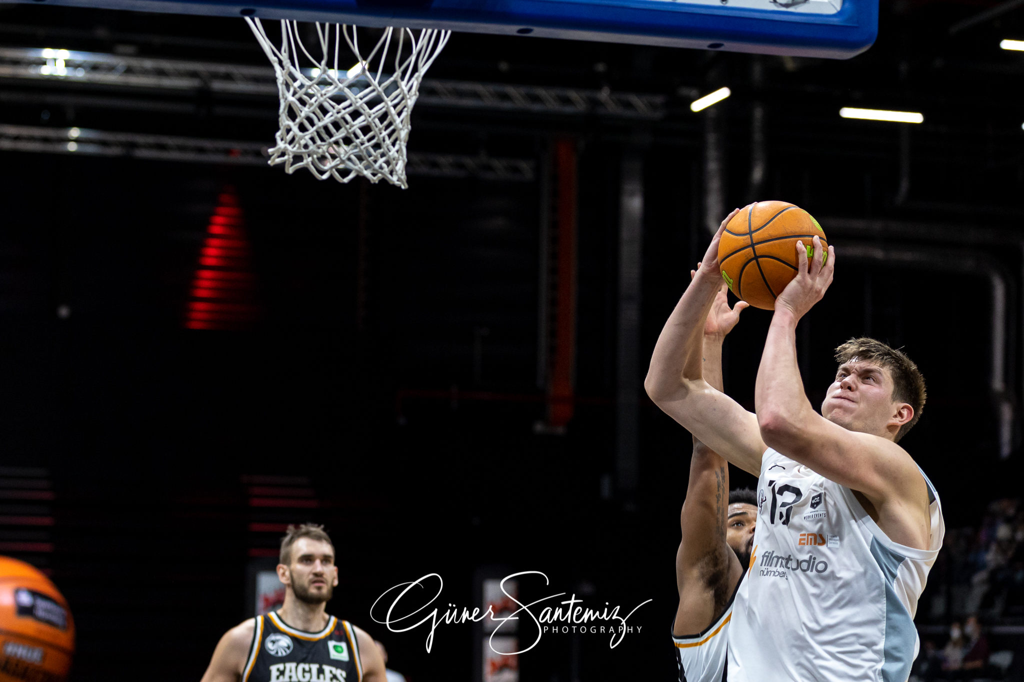 Nuernberg Falcons BC vs. Itzehoe Eagles - Basketball - 2. Bundes