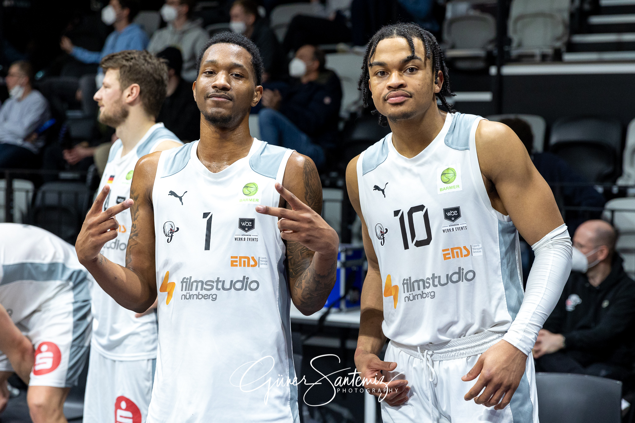 Nuernberg Falcons BC vs. Itzehoe Eagles - Basketball - 2. Bundes