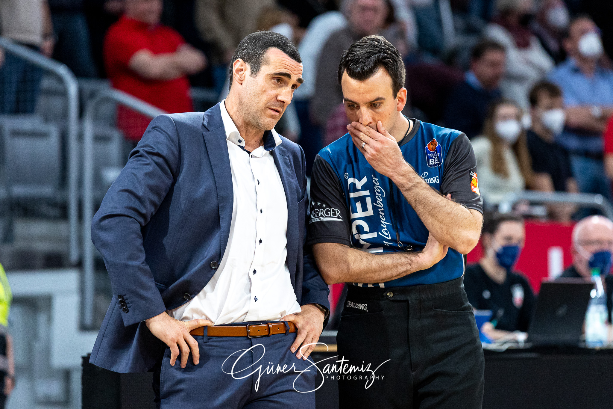 Brose Bamberg vs. BG Goettingen - Basketball - easyCredit BBL -