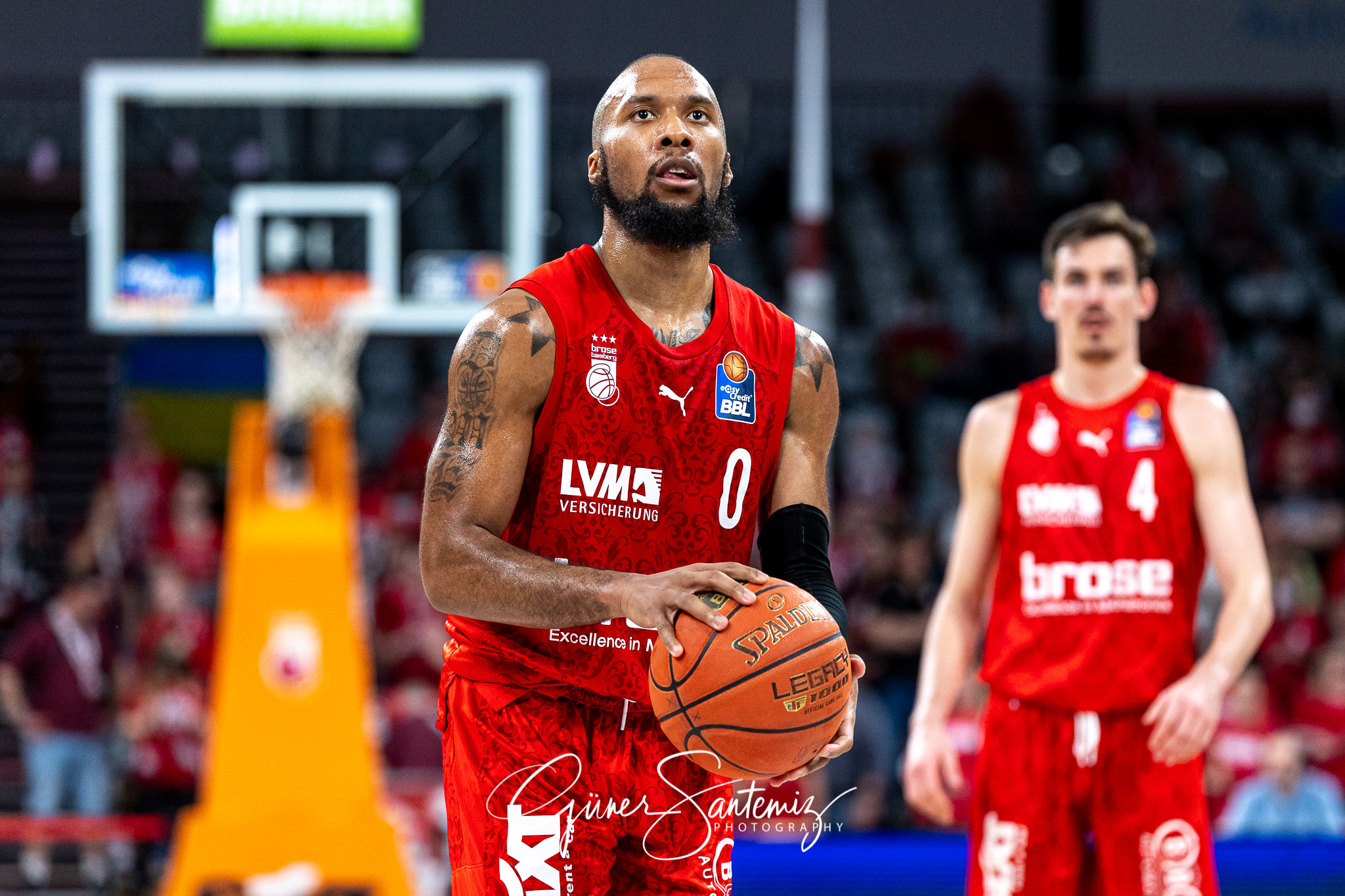 Brose Bamberg vs. BG Goettingen - Basketball - easyCredit BBL -