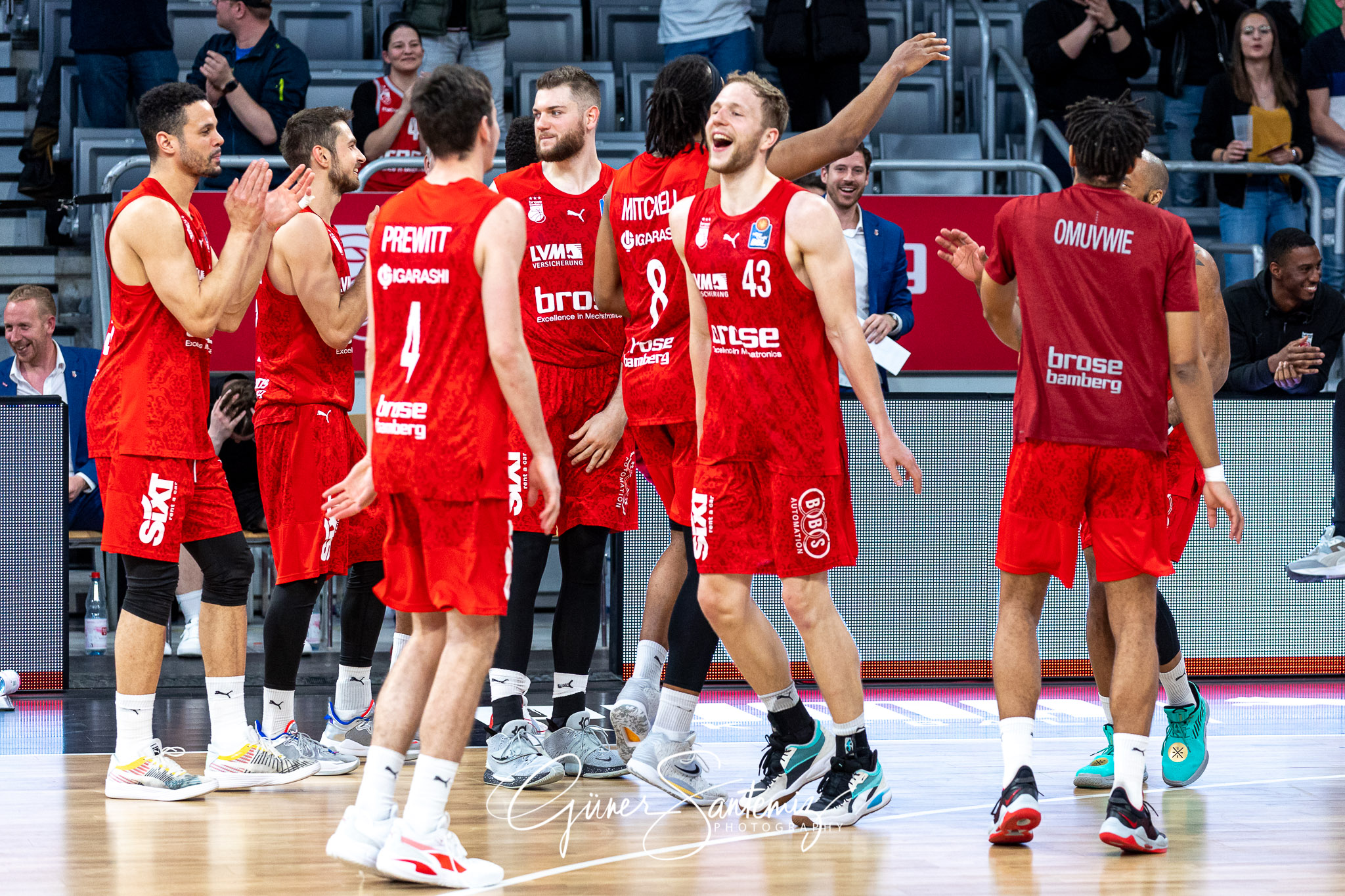 Brose Bamberg vs. BG Goettingen - Basketball - easyCredit BBL -