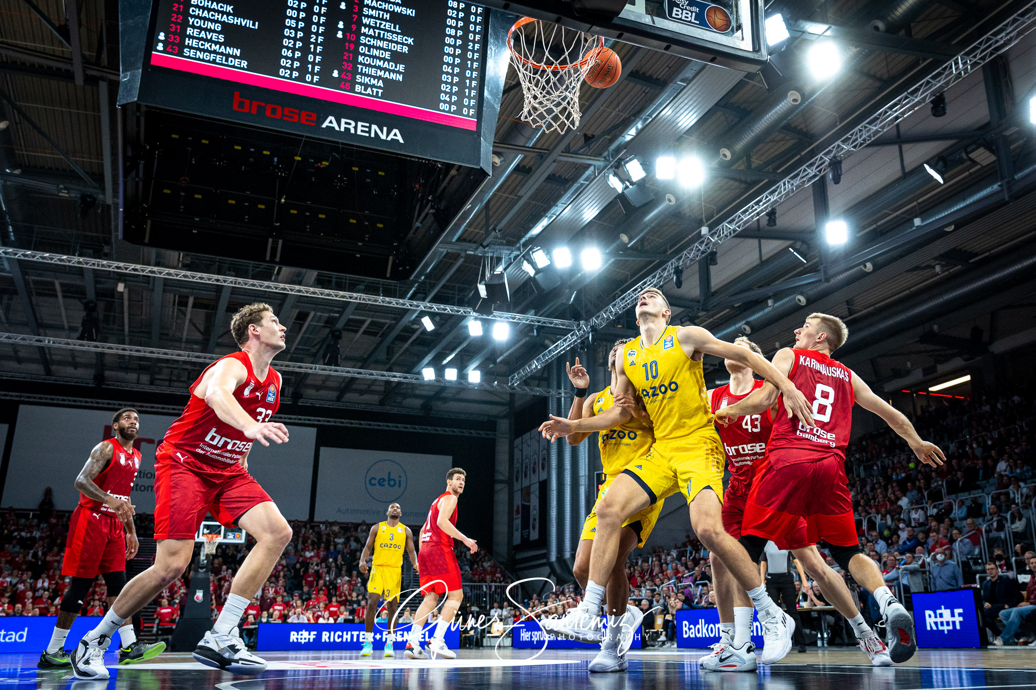 Brose Bamberg vs. Alba Berlin - Basketball - easyCredit BBL - 1.