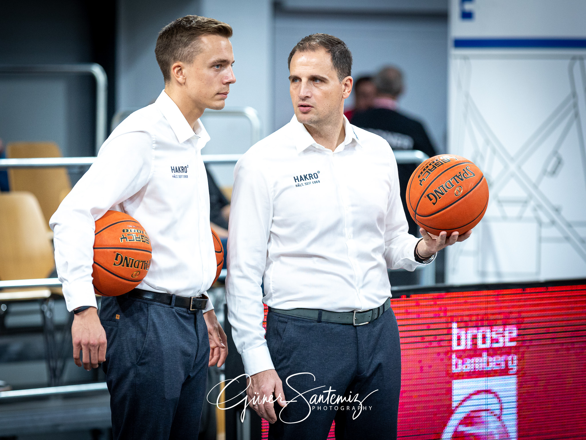 Brose Bamberg vs. Hakro Merlins Crailsheim - Basketball - easyCr