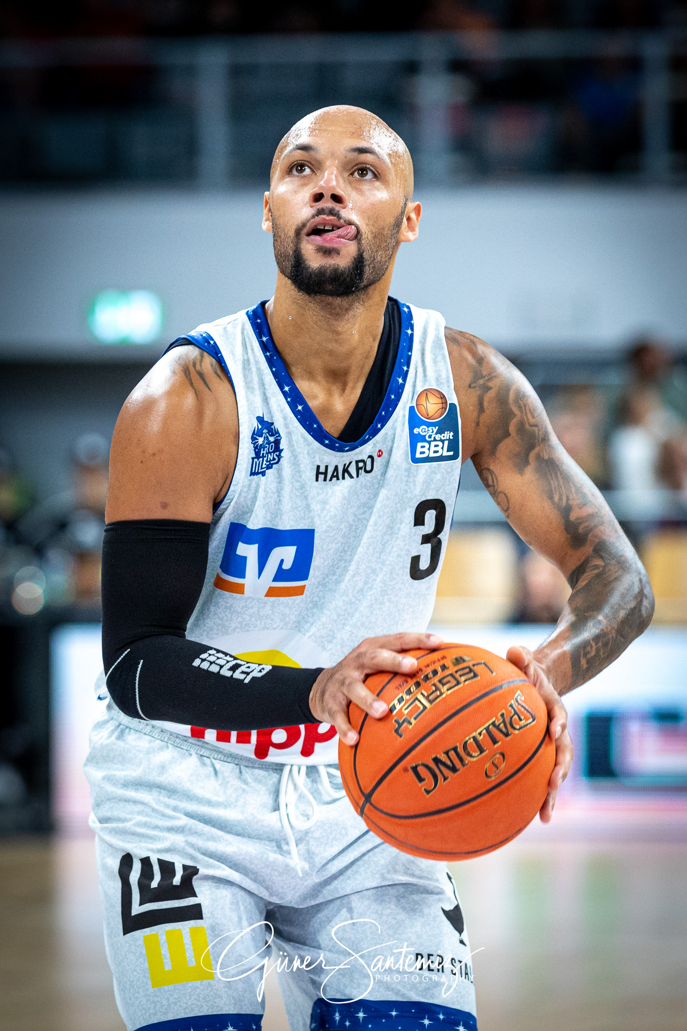 Brose Bamberg vs. Hakro Merlins Crailsheim - Basketball - easyCr