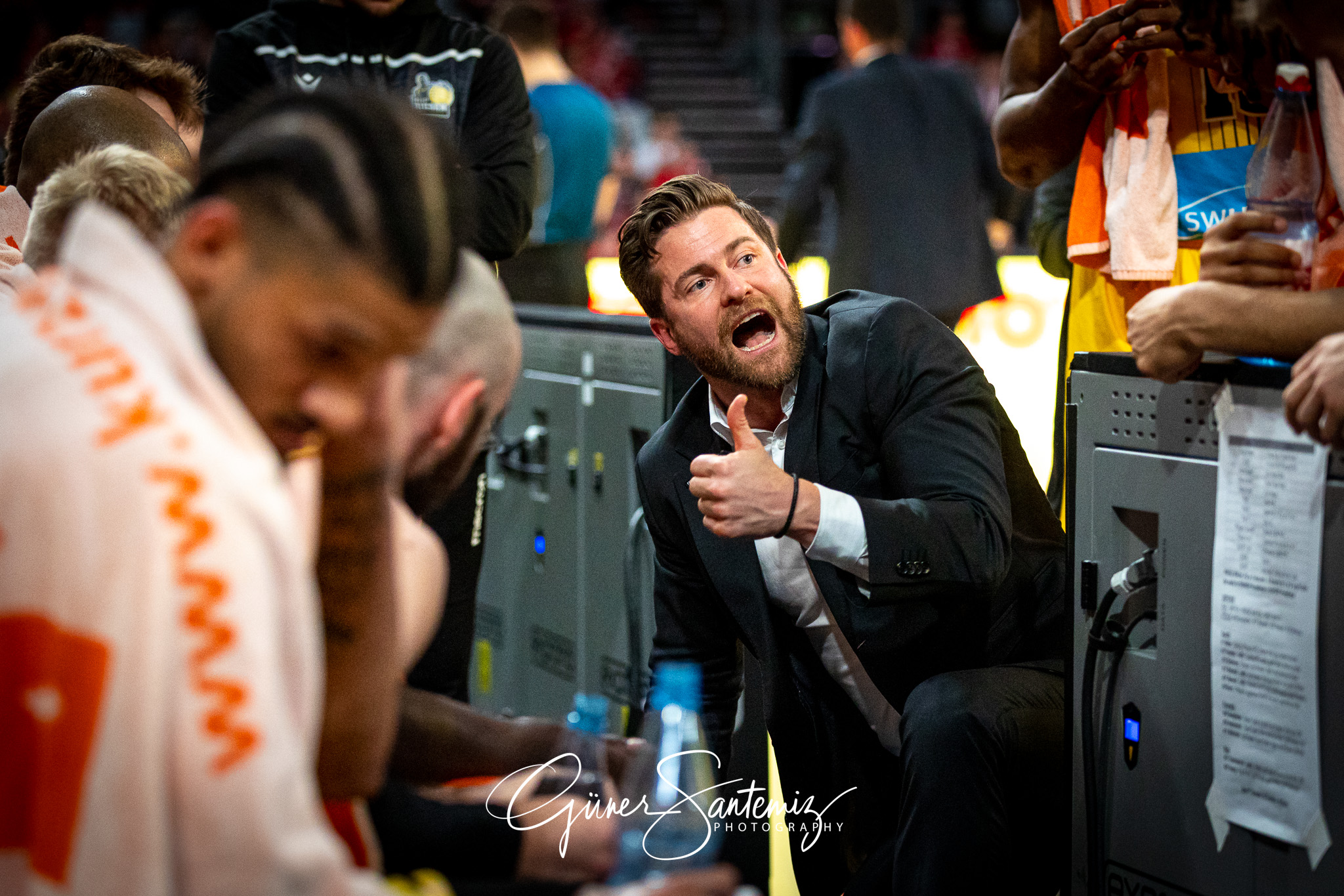 Brose Bamberg vs. MHP Riesen Ludwigsburg - Basketball - easyCred