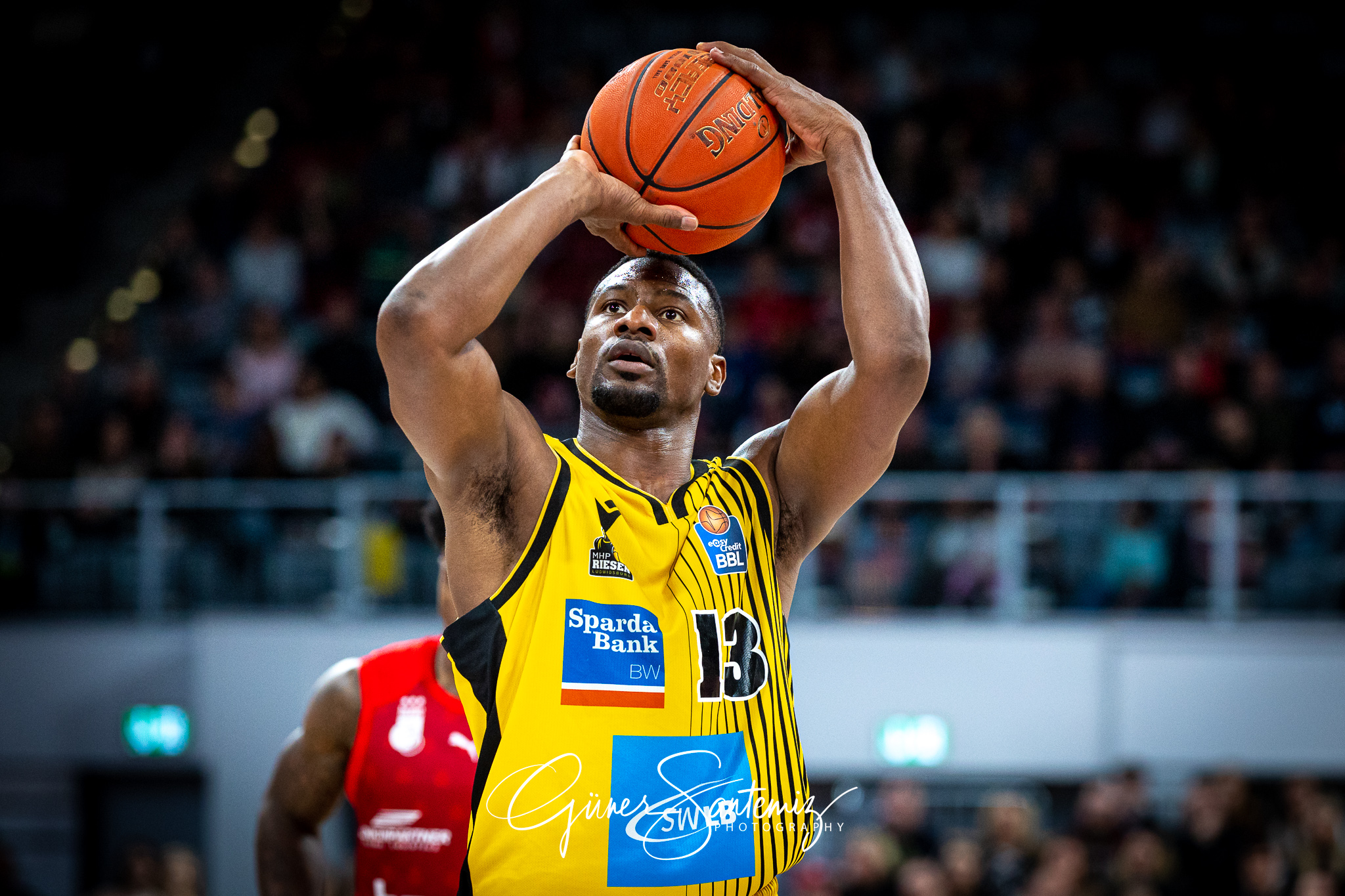 Brose Bamberg vs. MHP Riesen Ludwigsburg - Basketball - easyCred