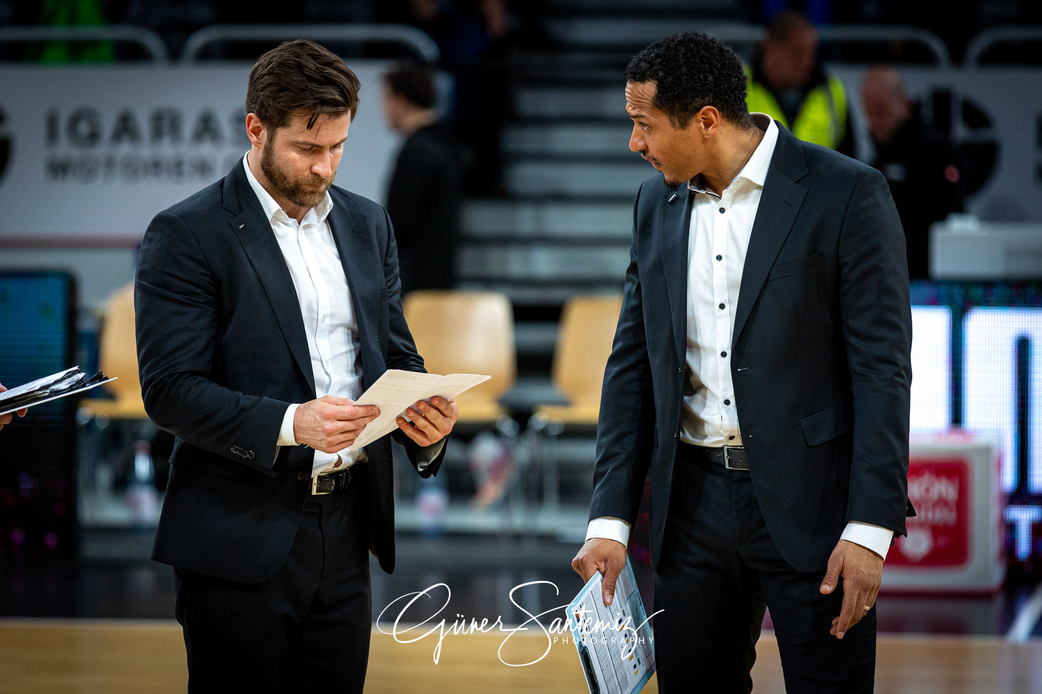 Brose Bamberg vs. MHP Riesen Ludwigsburg - Basketball - easyCred