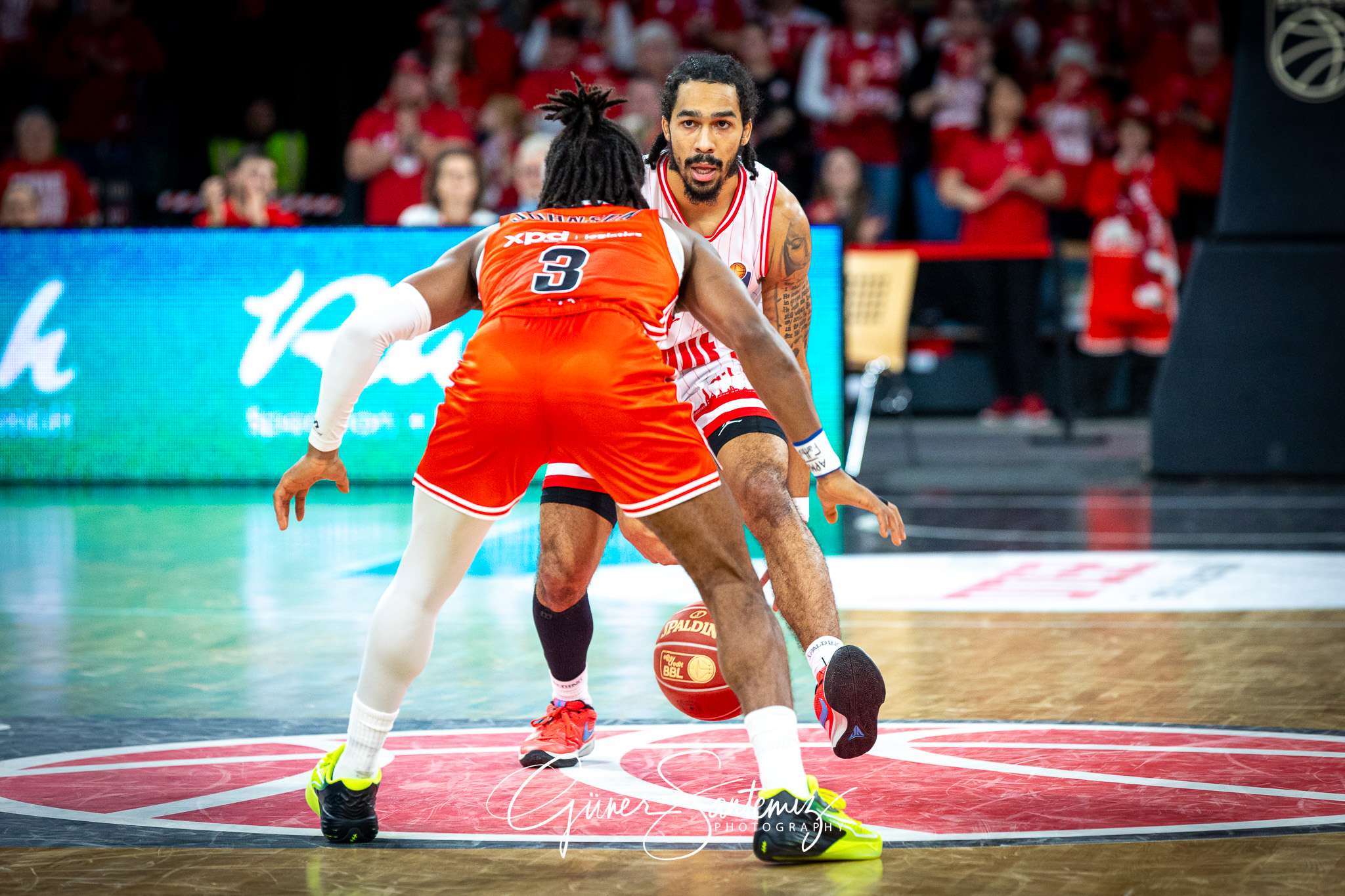 Bamberg Baskets vs. Wuerzburg Baskets - Basketball - easyCredit