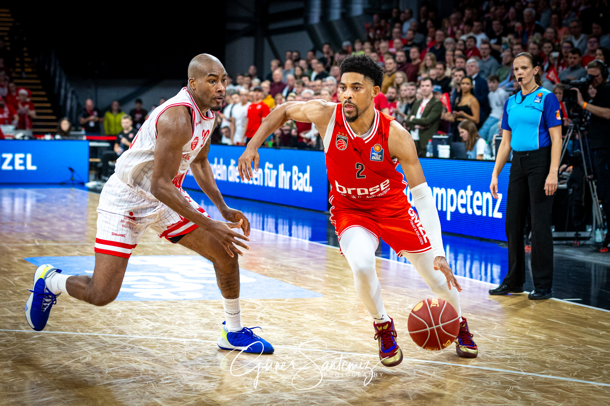 Bamberg Baskets vs. Wuerzburg Baskets - Basketball - easyCredit