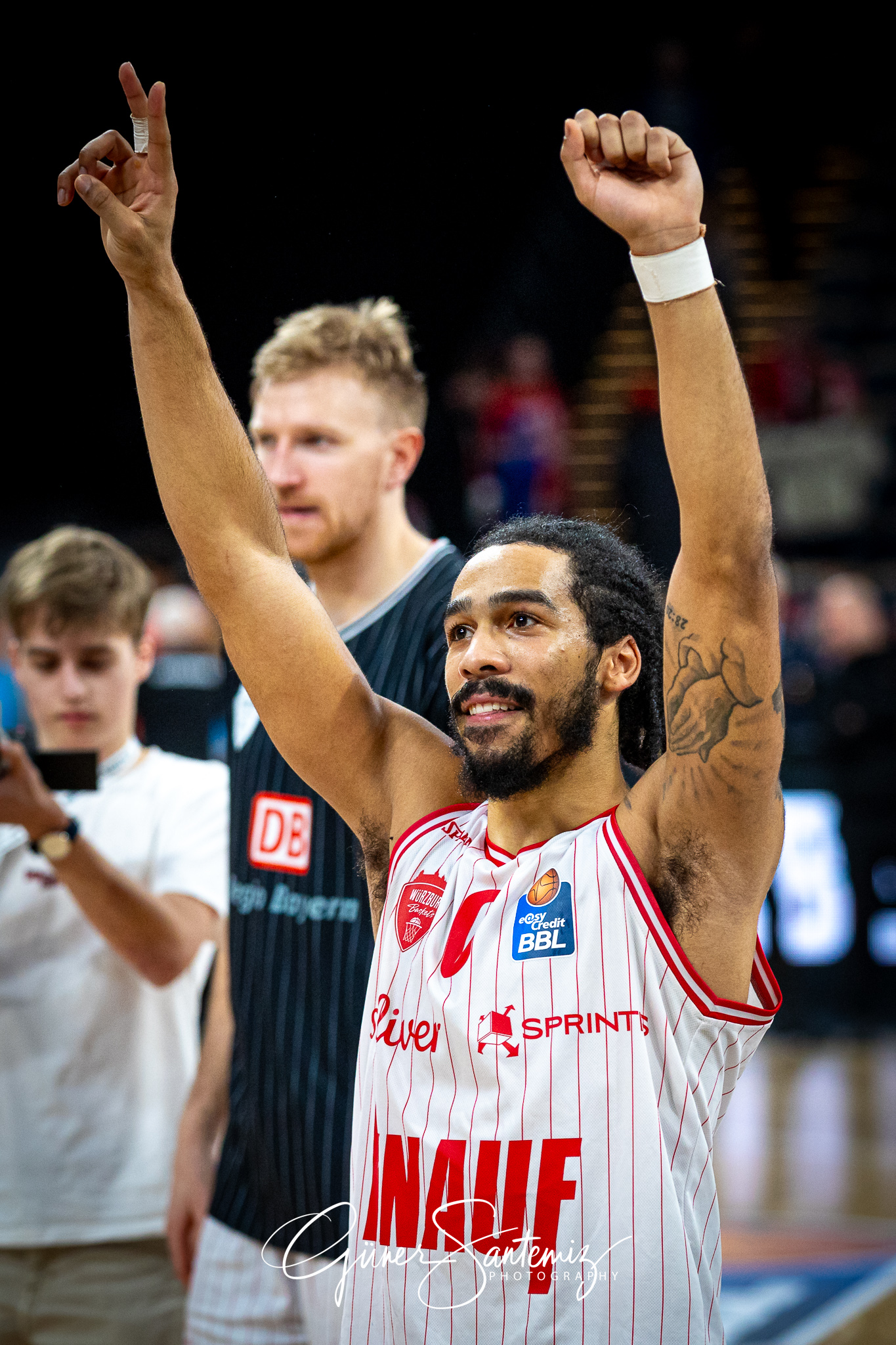 Bamberg Baskets vs. Wuerzburg Baskets - Basketball - easyCredit