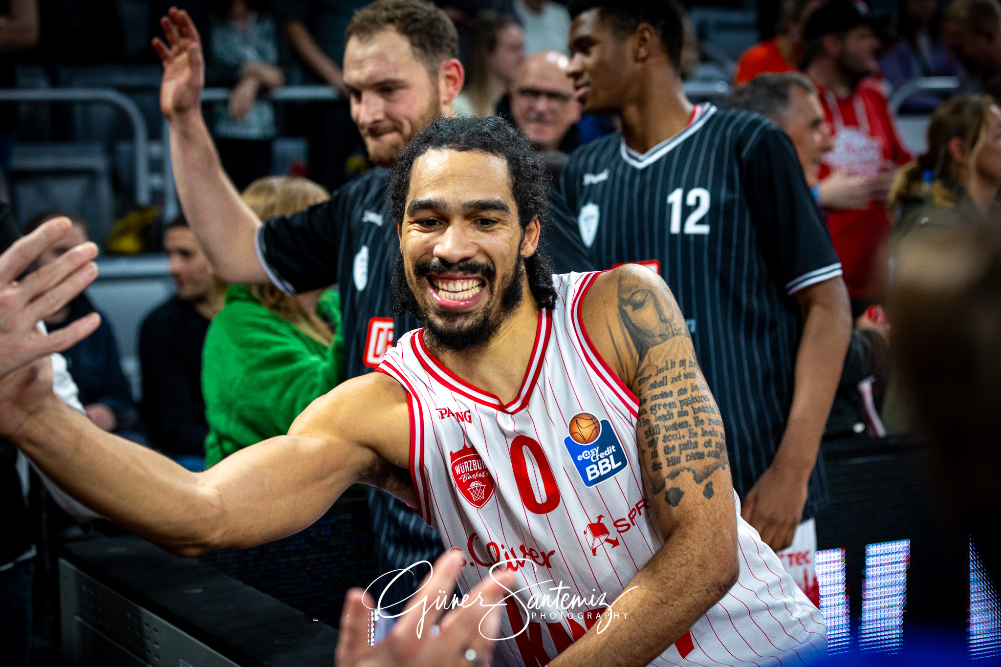 Bamberg Baskets vs. Wuerzburg Baskets - Basketball - easyCredit