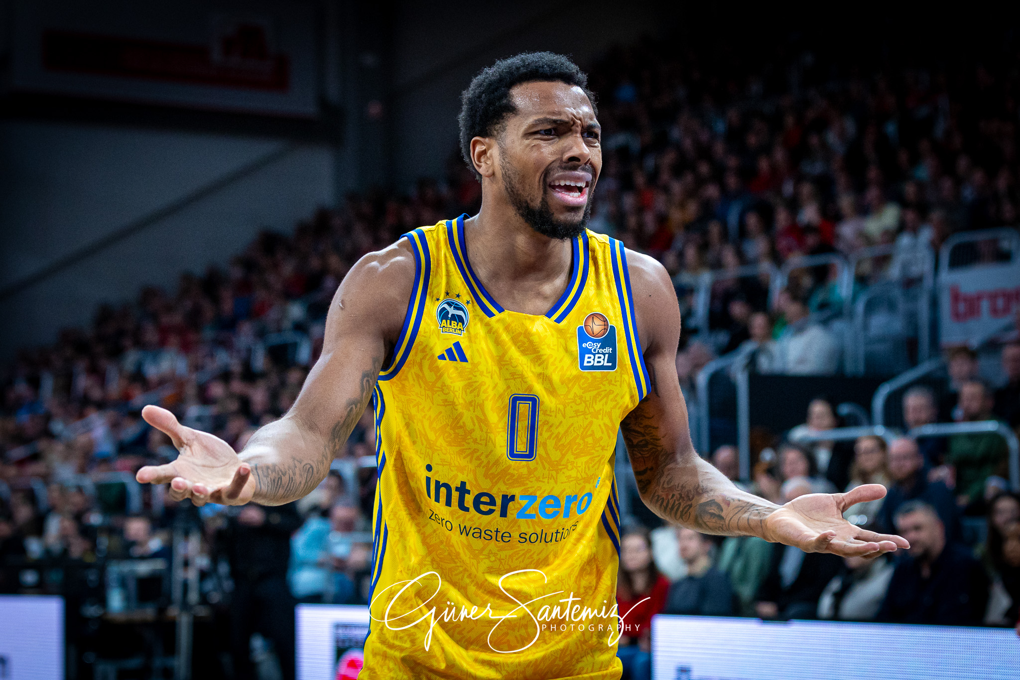 Bamberg Baskets vs. ALBA Berlin - Basketball - easyCredit BBL -