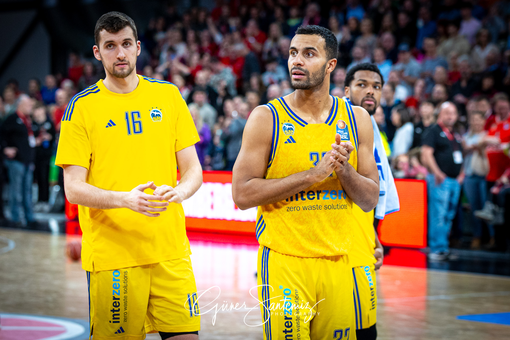 Bamberg Baskets vs. ALBA Berlin - Basketball - easyCredit BBL -
