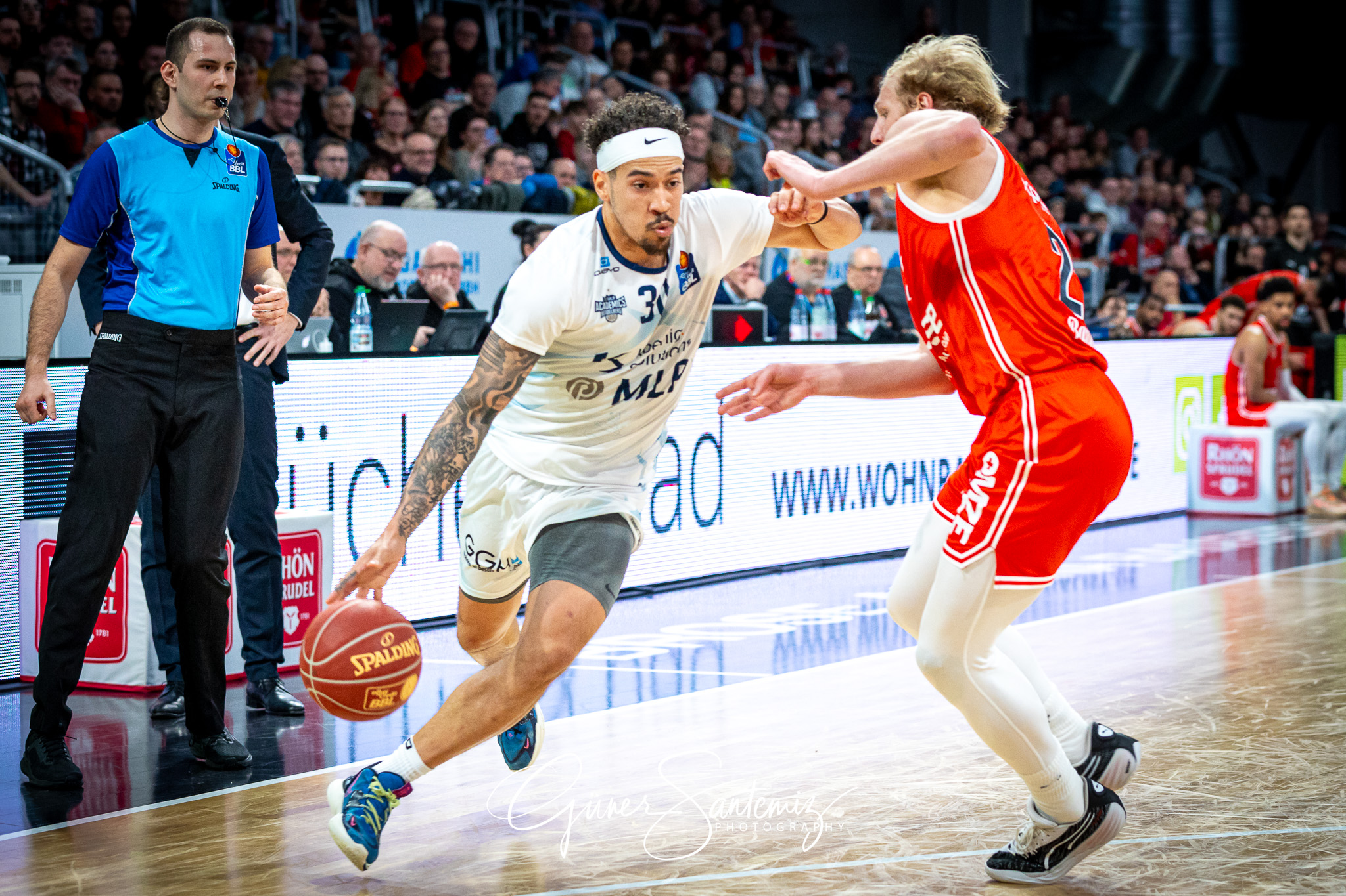 Bamberg Baskets vs. MLP Academics Heidelberg - Basketball - easy