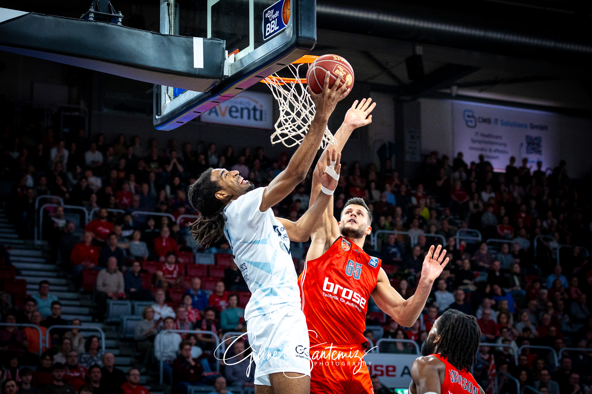 Bamberg Baskets vs. MLP Academics Heidelberg - Basketball - easy
