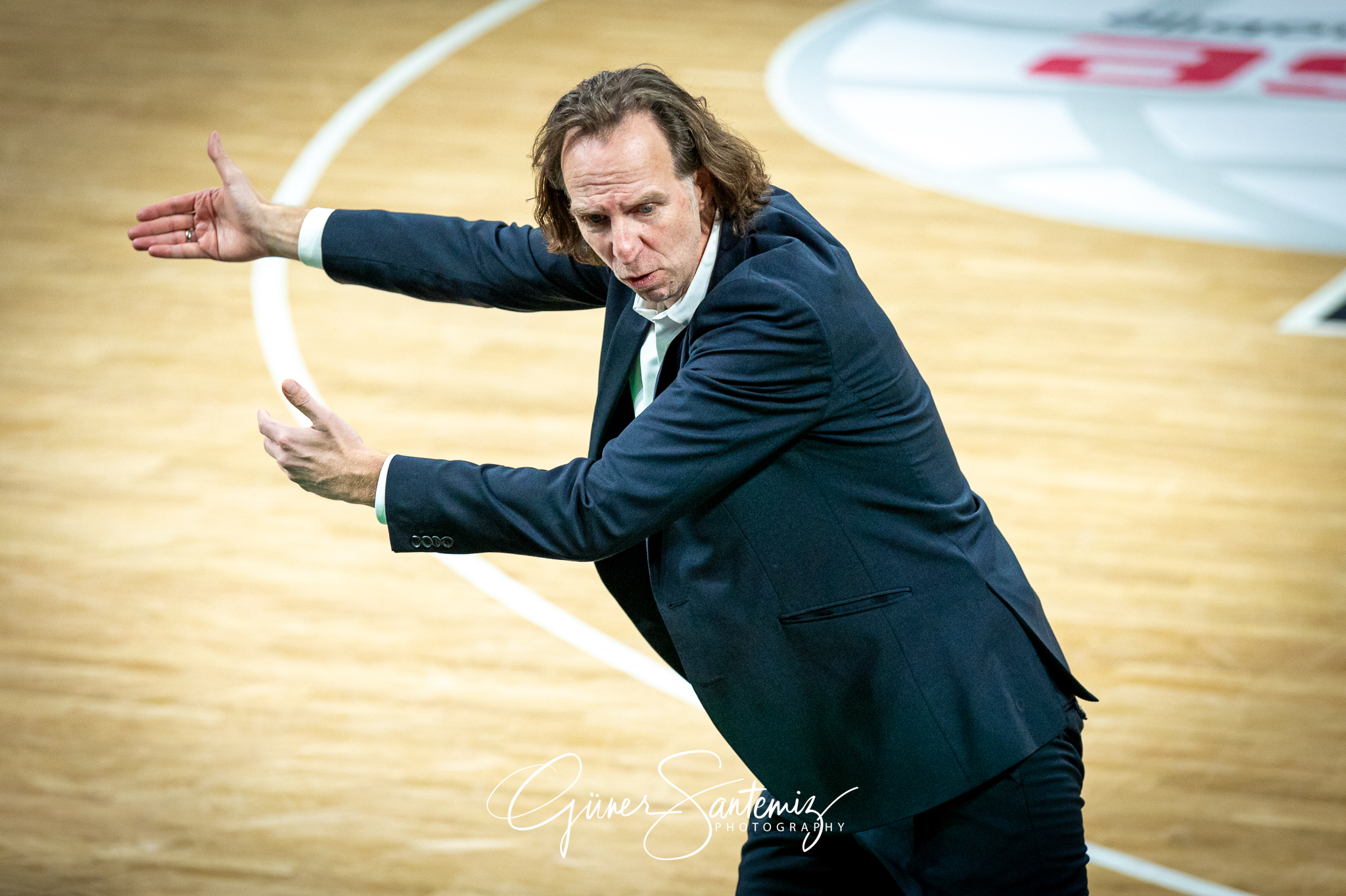 Bamberg Baskets vs. MLP Academics Heidelberg - Basketball - easy