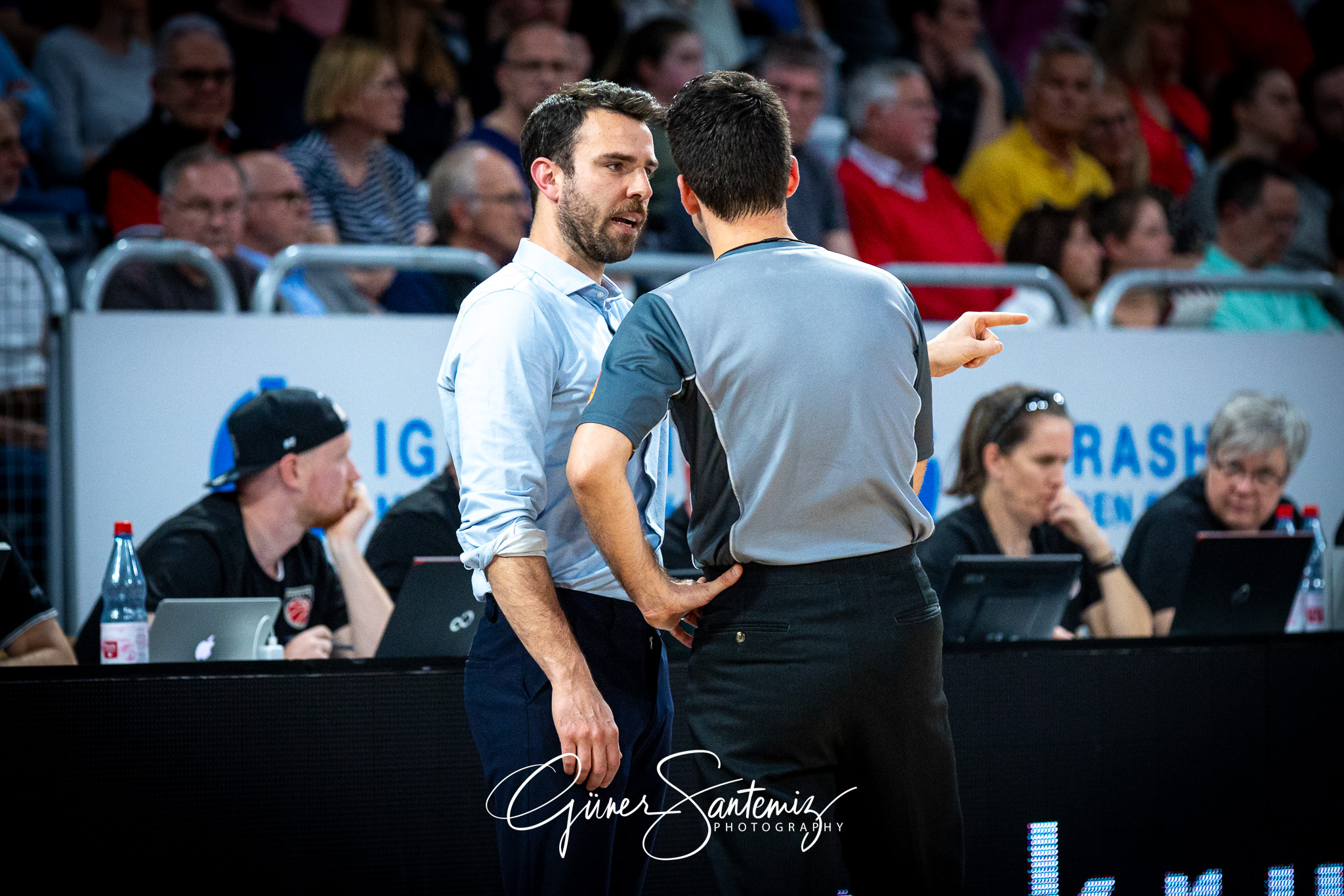 Bamberg Baskets vs. Veolia Hamburg Towers - Basketball - easyCre