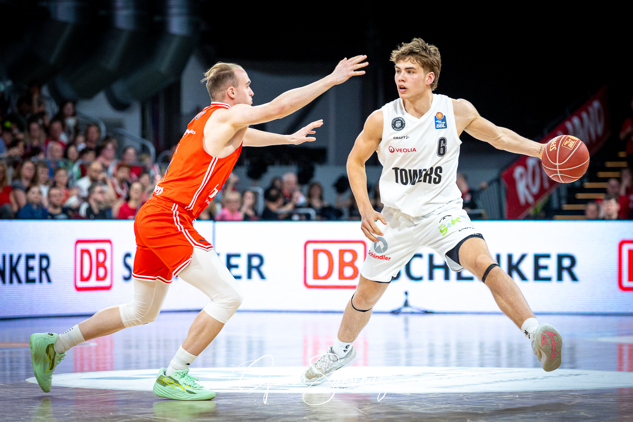 Bamberg Baskets vs. Veolia Hamburg Towers - Basketball - easyCre