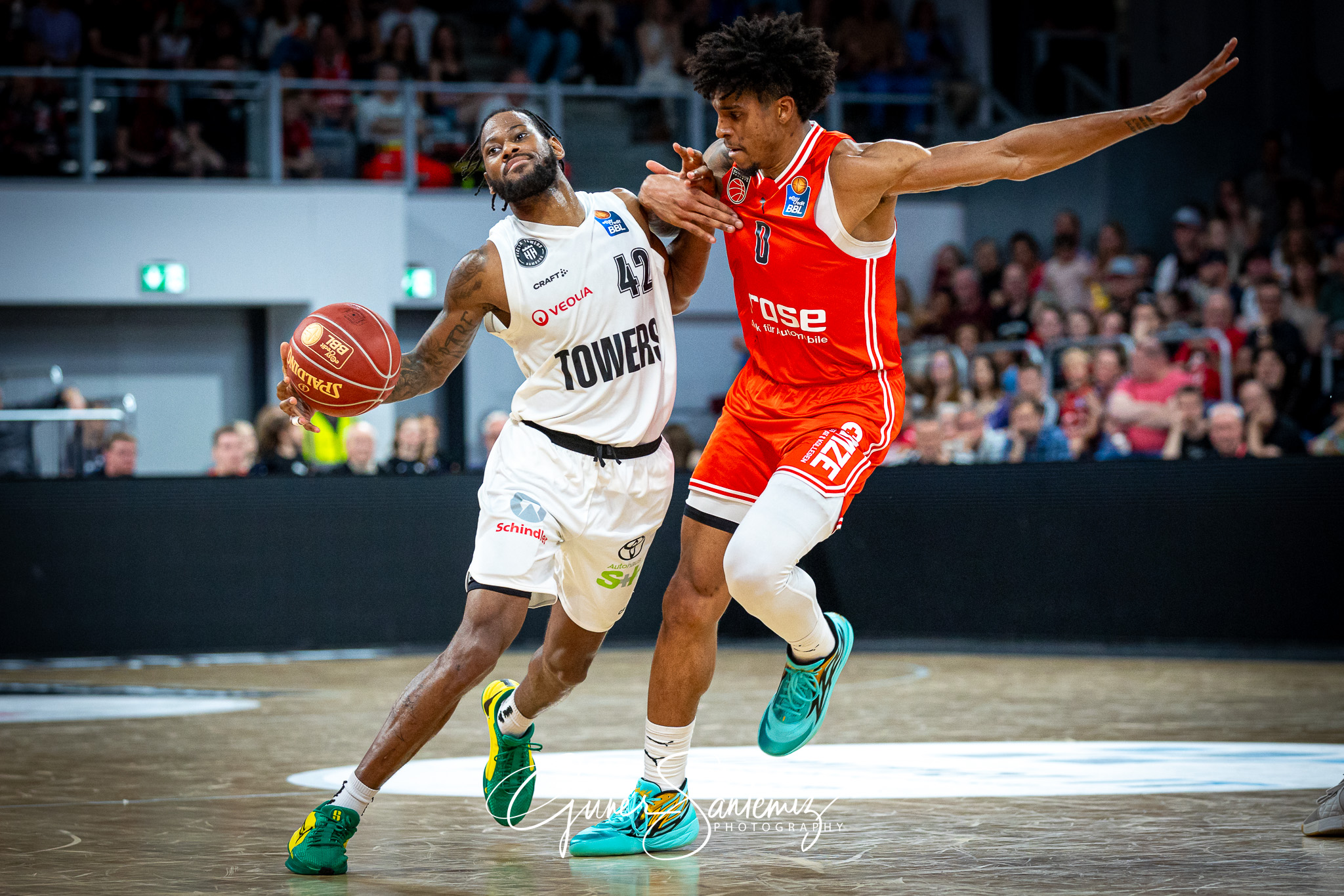 Bamberg Baskets vs. Veolia Hamburg Towers - Basketball - easyCre