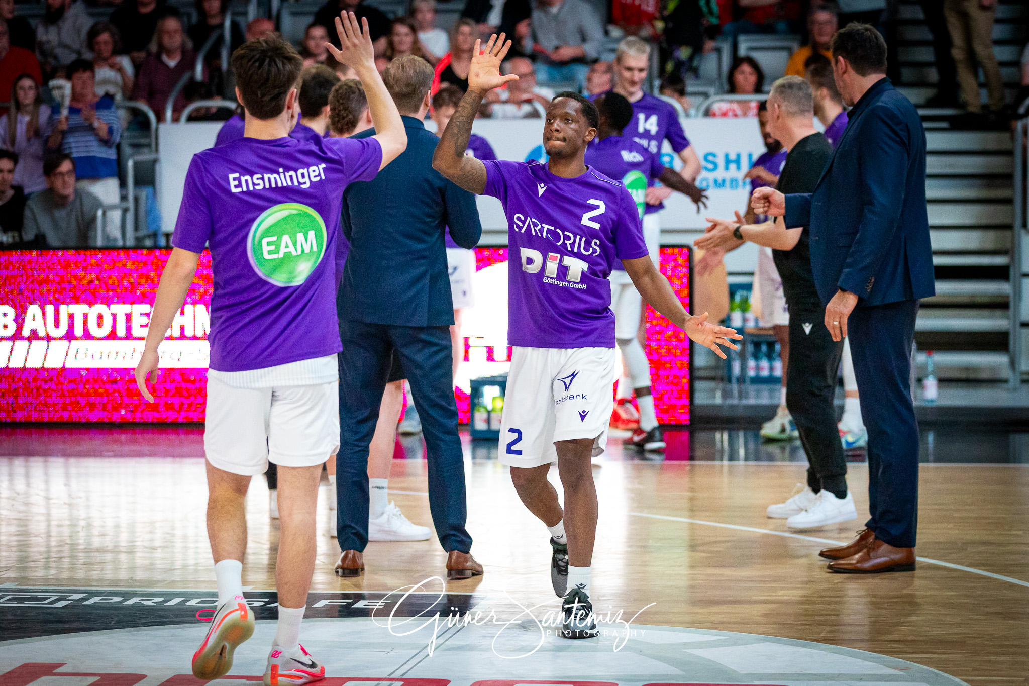 Bamberg Baskets vs. BG Goettingen - Basketball - easyCredit BBL