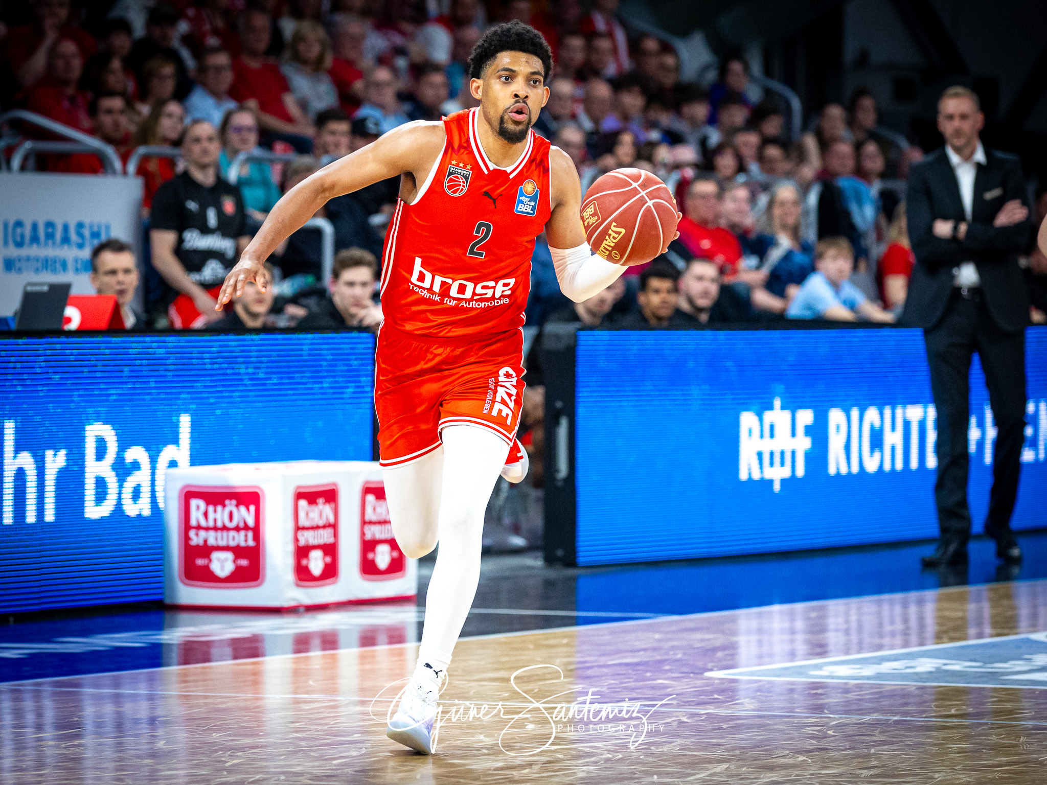 Bamberg Baskets vs. BG Goettingen - Basketball - easyCredit BBL
