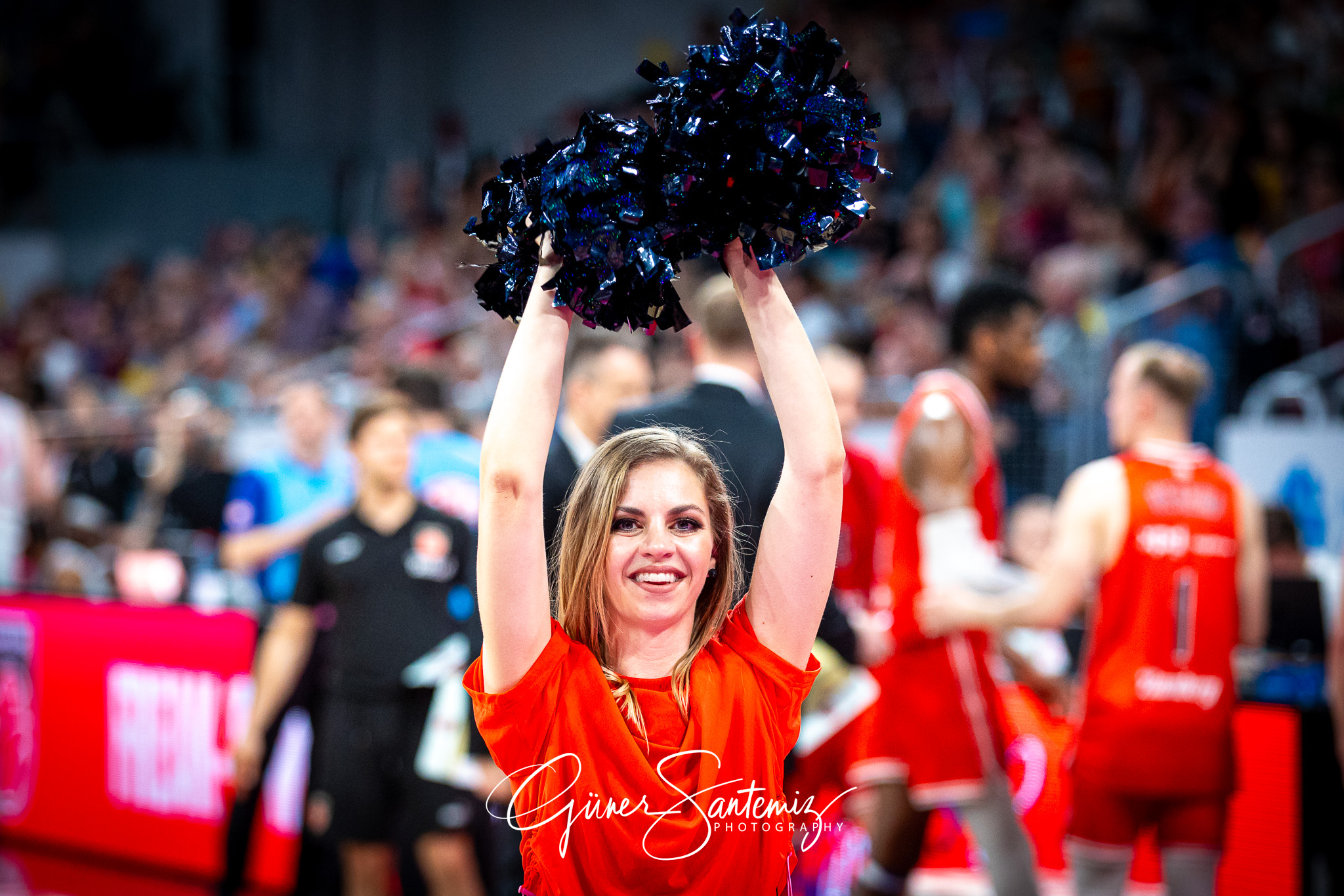 Bamberg Baskets vs. Telekom Baskets Bonn - Basketball - easyCred