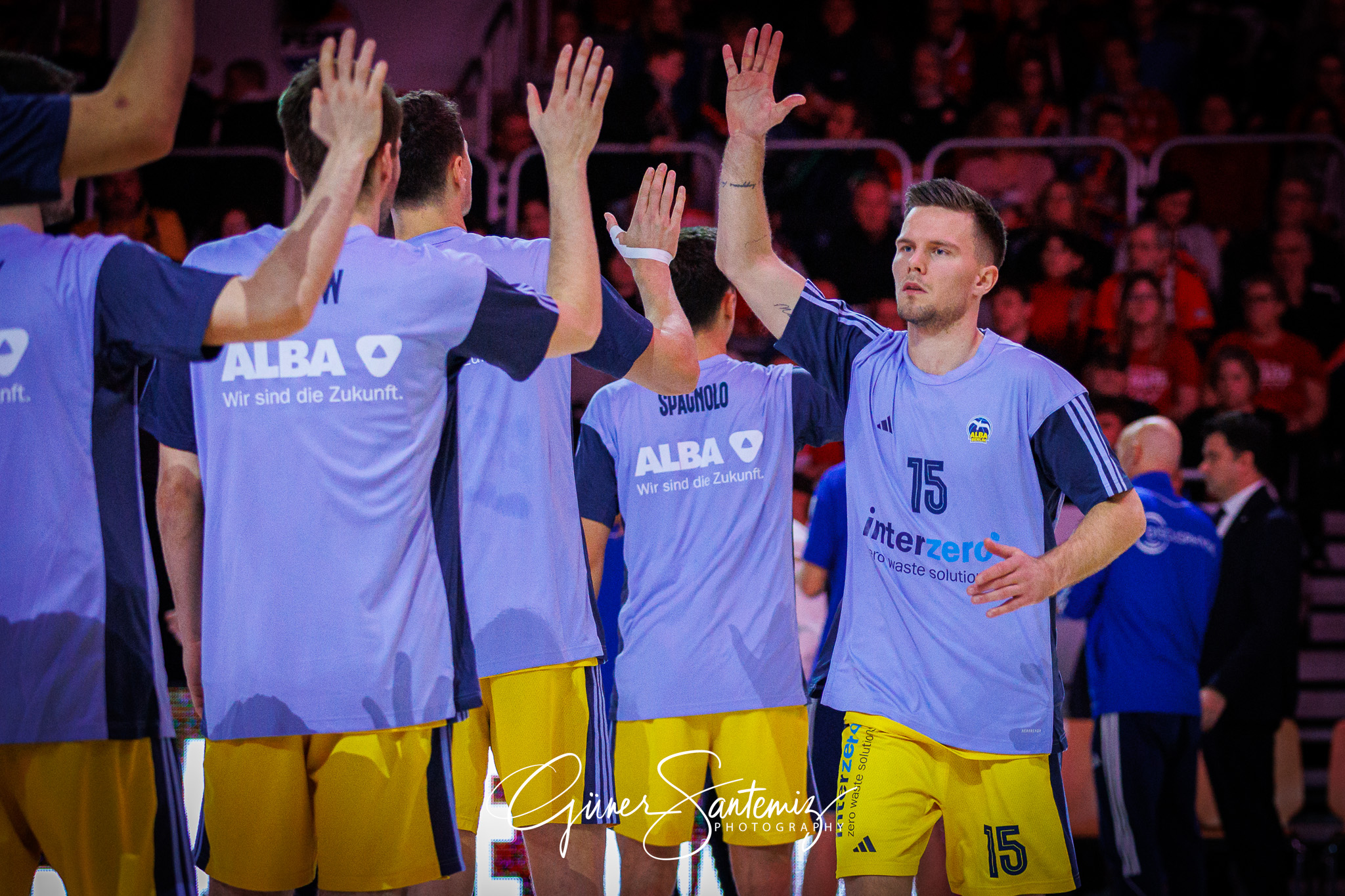 Bamberg Baskets vs. ALBA Berlin - Basketball - BBL Pokal - Viert