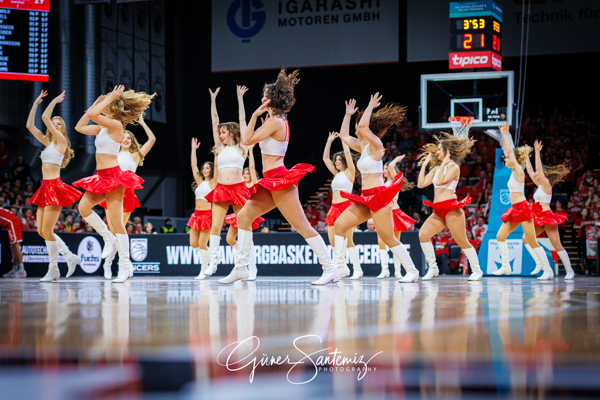 Bamberg Baskets vs. ALBA Berlin - Basketball - BBL Pokal - Viert