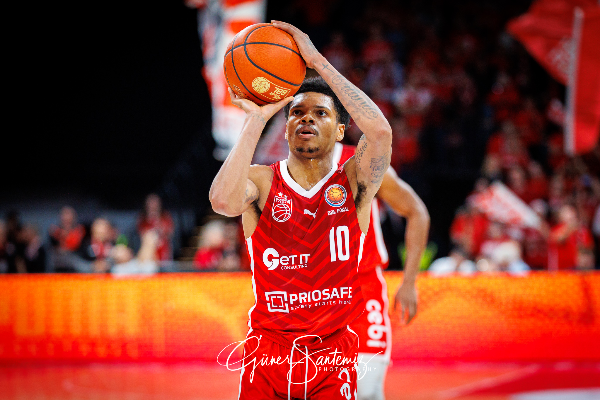 Bamberg Baskets vs. ALBA Berlin - Basketball - BBL Pokal - Viert