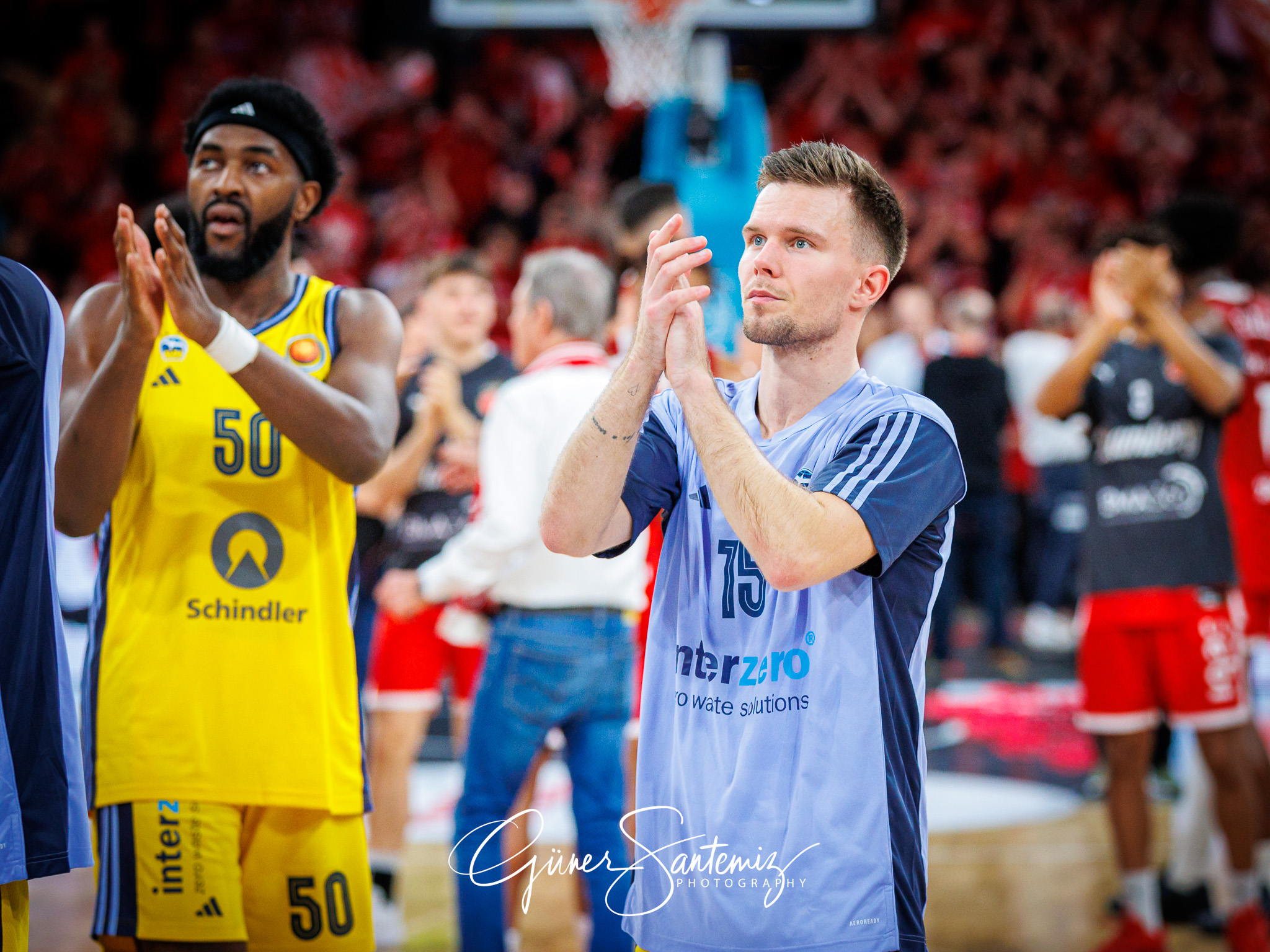 Bamberg Baskets vs. ALBA Berlin - Basketball - BBL Pokal - Viert