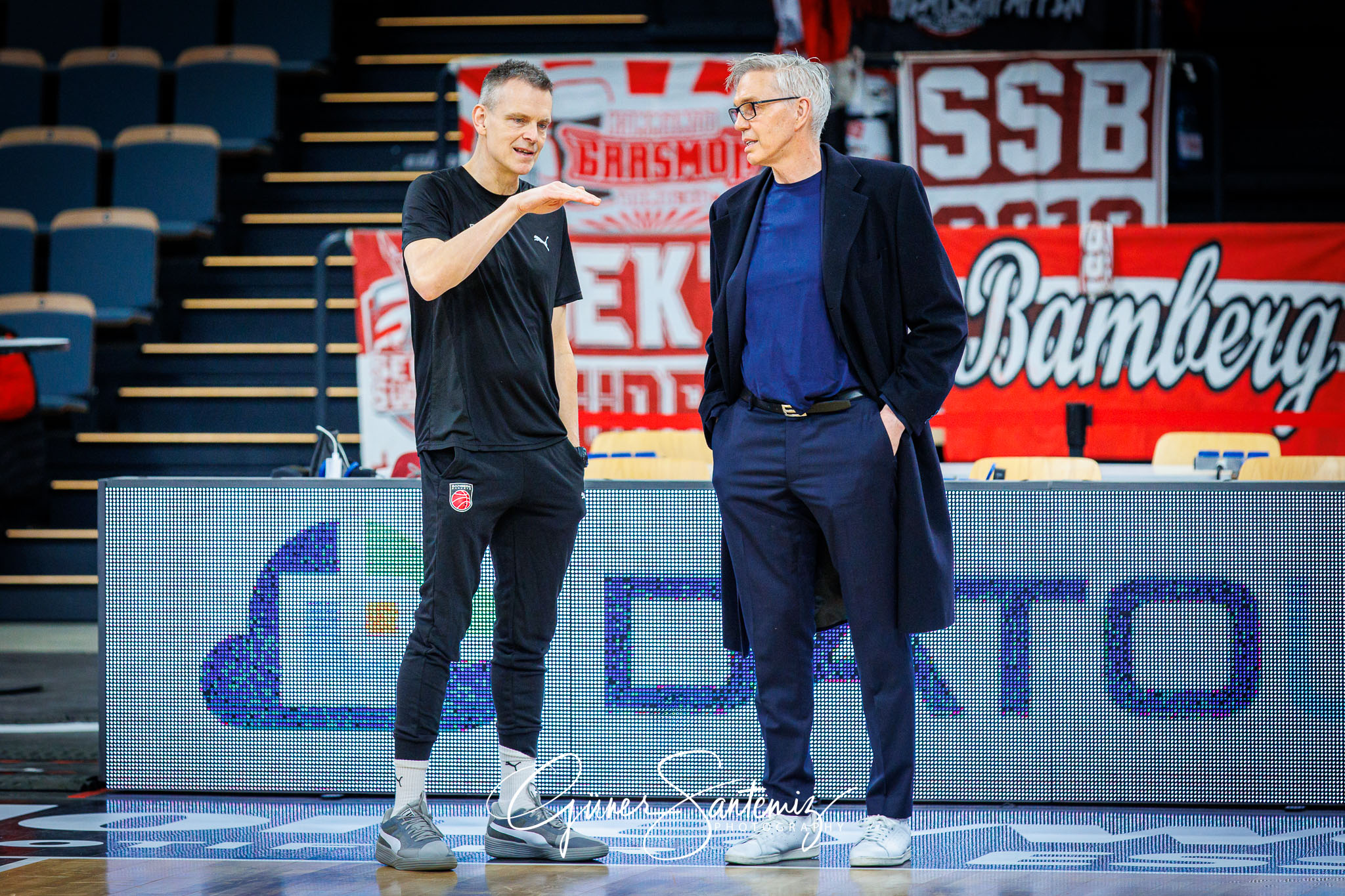 Bamberg Baskets vs. FC Bayern Muenchen Basketball - Basketball -