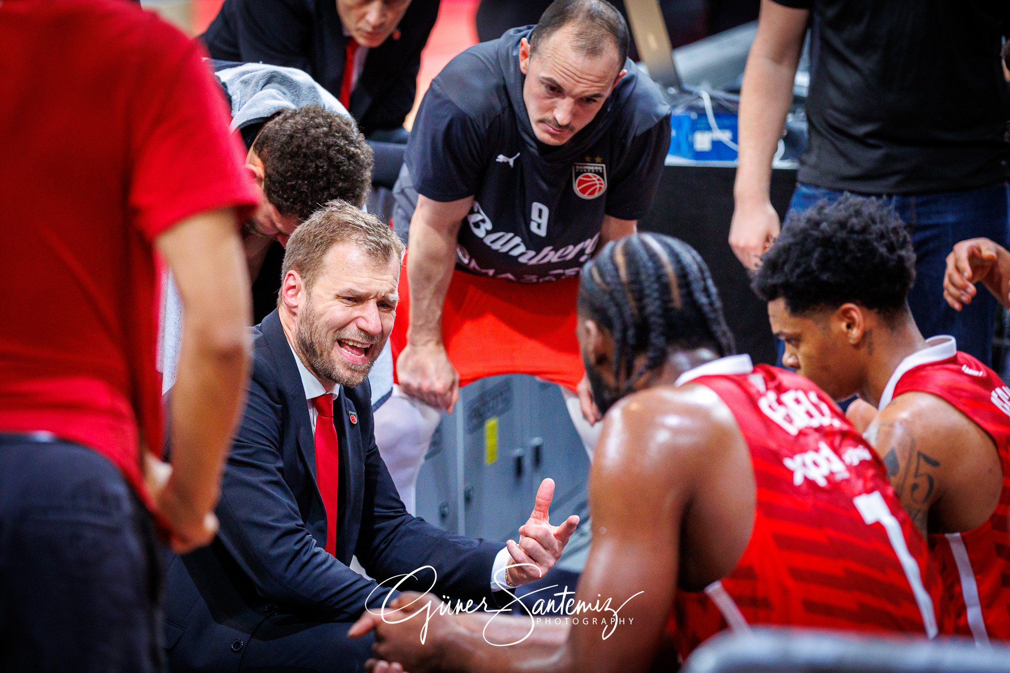 Bamberg Baskets vs. FC Bayern Muenchen Basketball - Basketball -