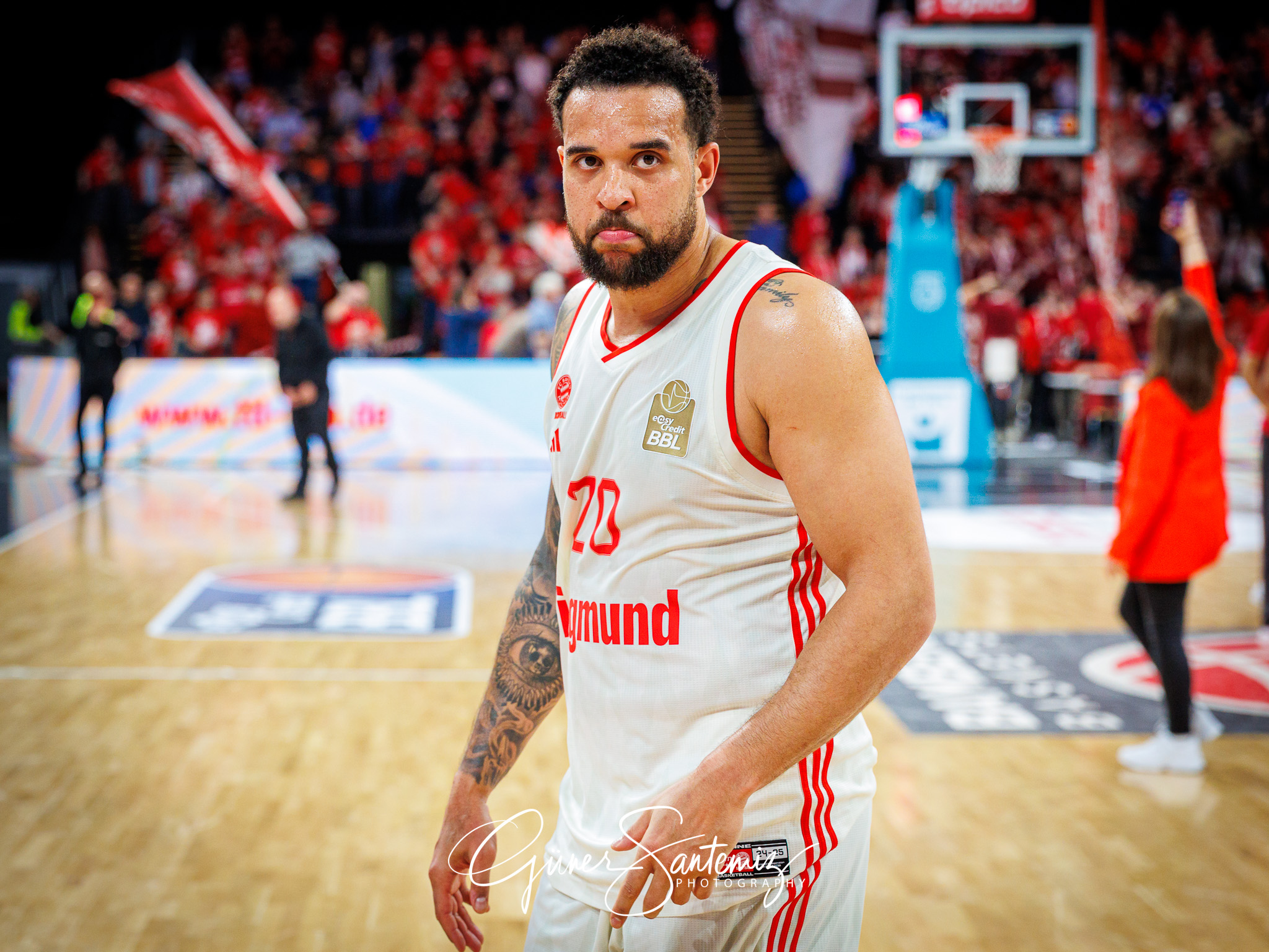 Bamberg Baskets vs. FC Bayern Muenchen Basketball - Basketball -