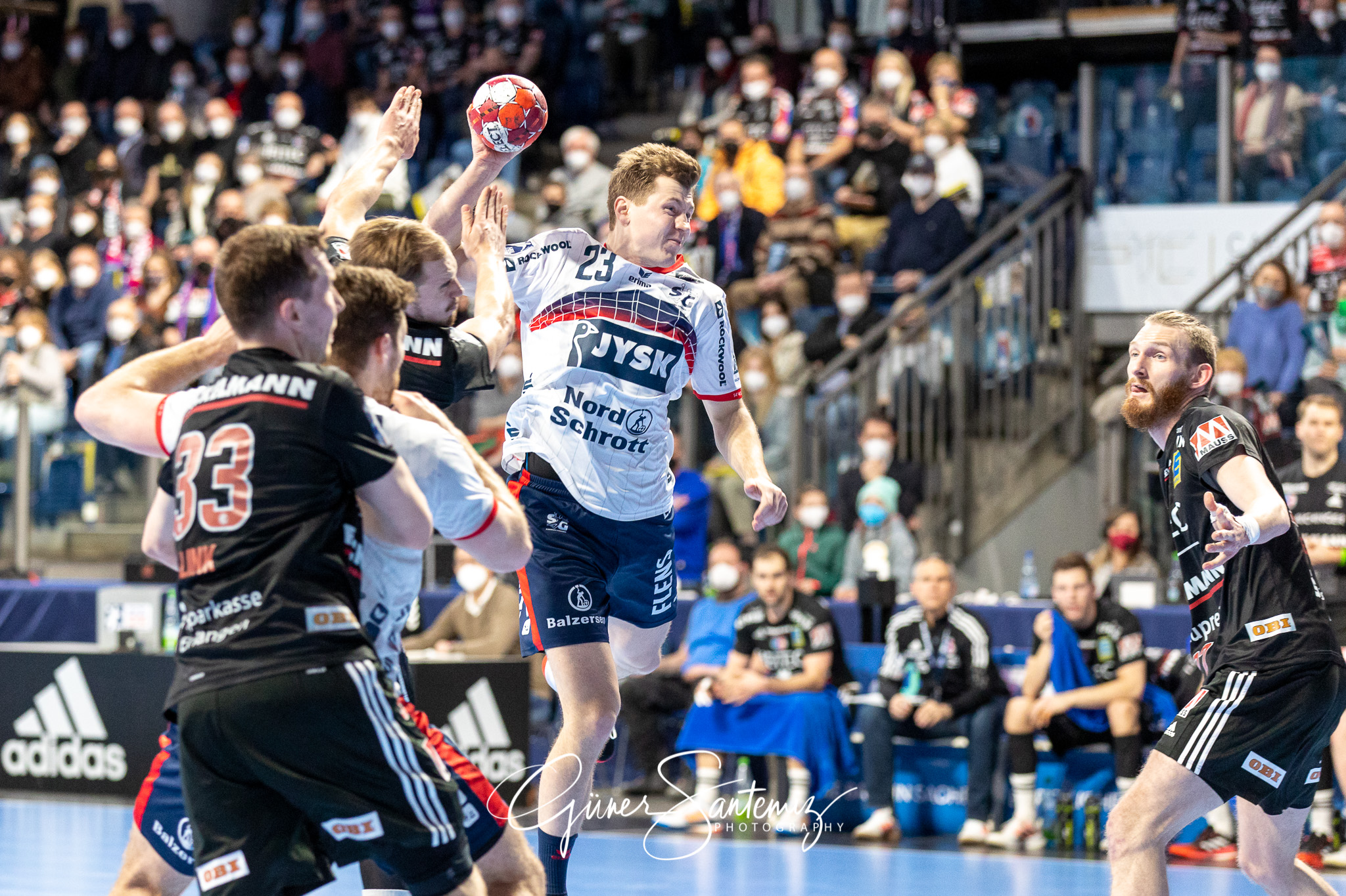 HC Erlangen vs. SG Flensburg-Handewitt - Handball - Bundesliga -