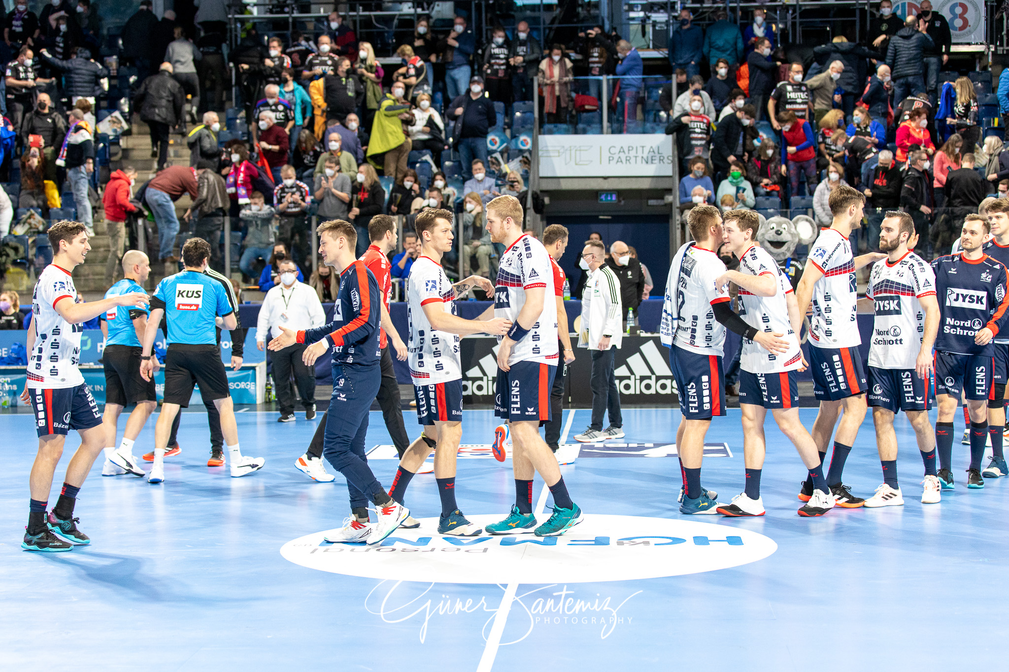 HC Erlangen vs. SG Flensburg-Handewitt - Handball - Bundesliga -