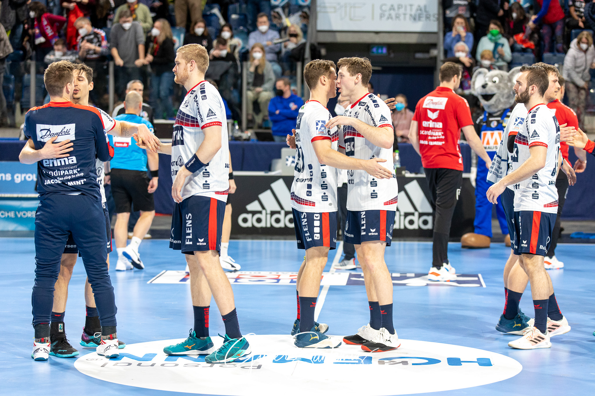 HC Erlangen vs. SG Flensburg-Handewitt - Handball - Bundesliga -